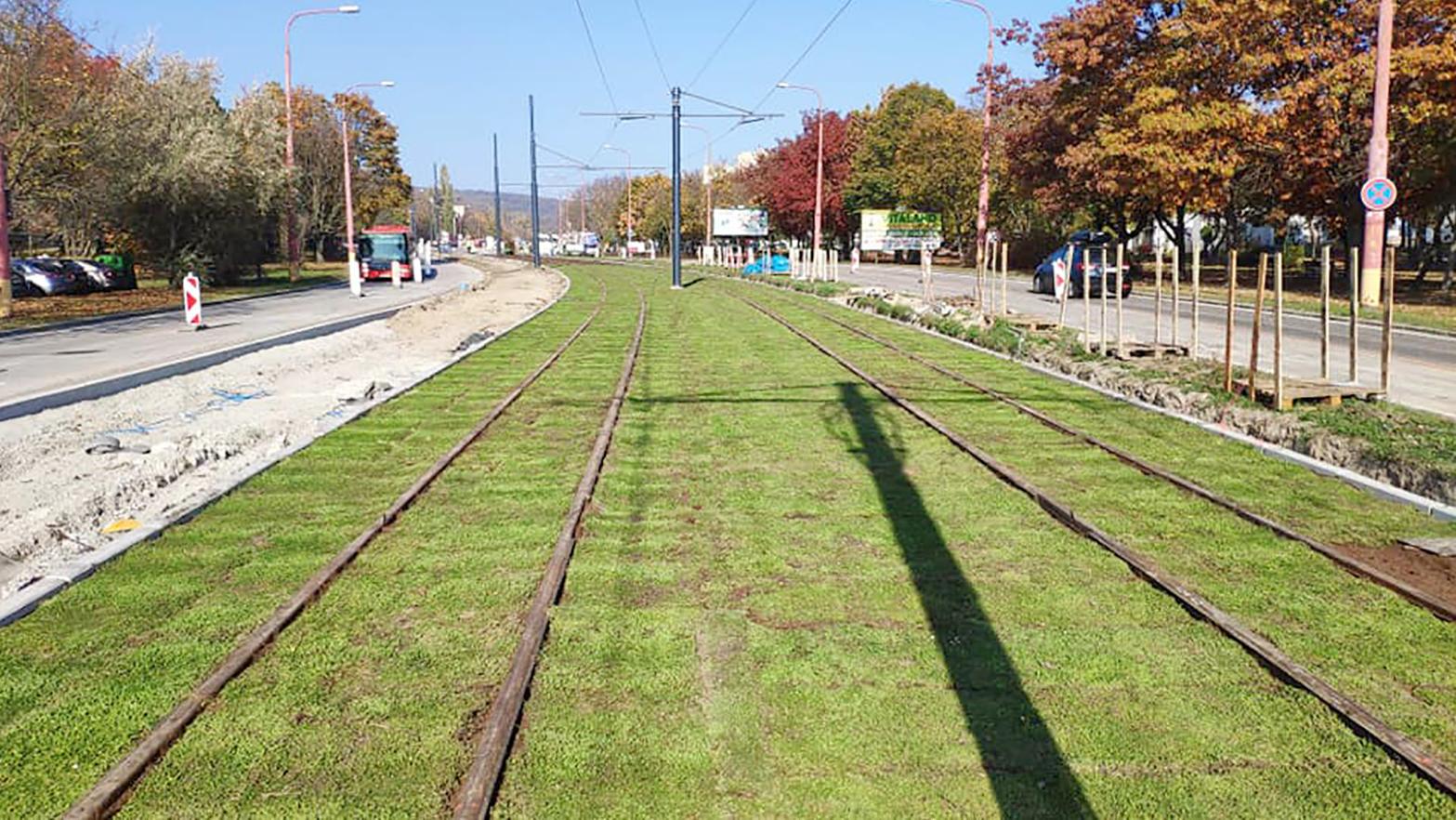 Kolaudácia električkovej trate v Karlovej Vsi a Dúbravke je v plnom prúde