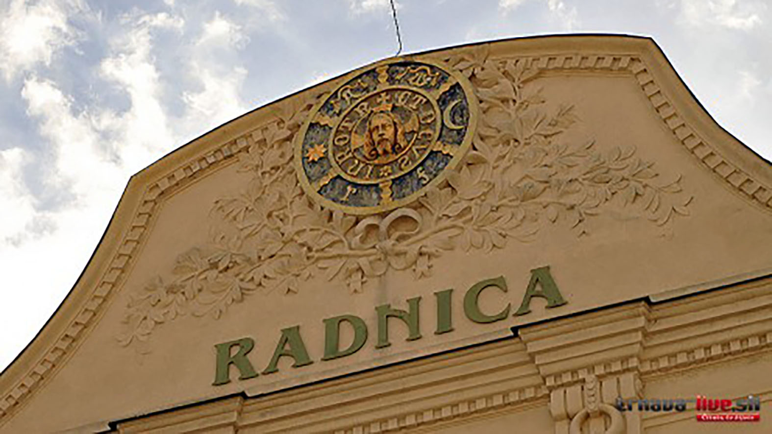 Radnica navrhuje v budúcoročnom rozpočte škrty vo viacerých oblastiach
