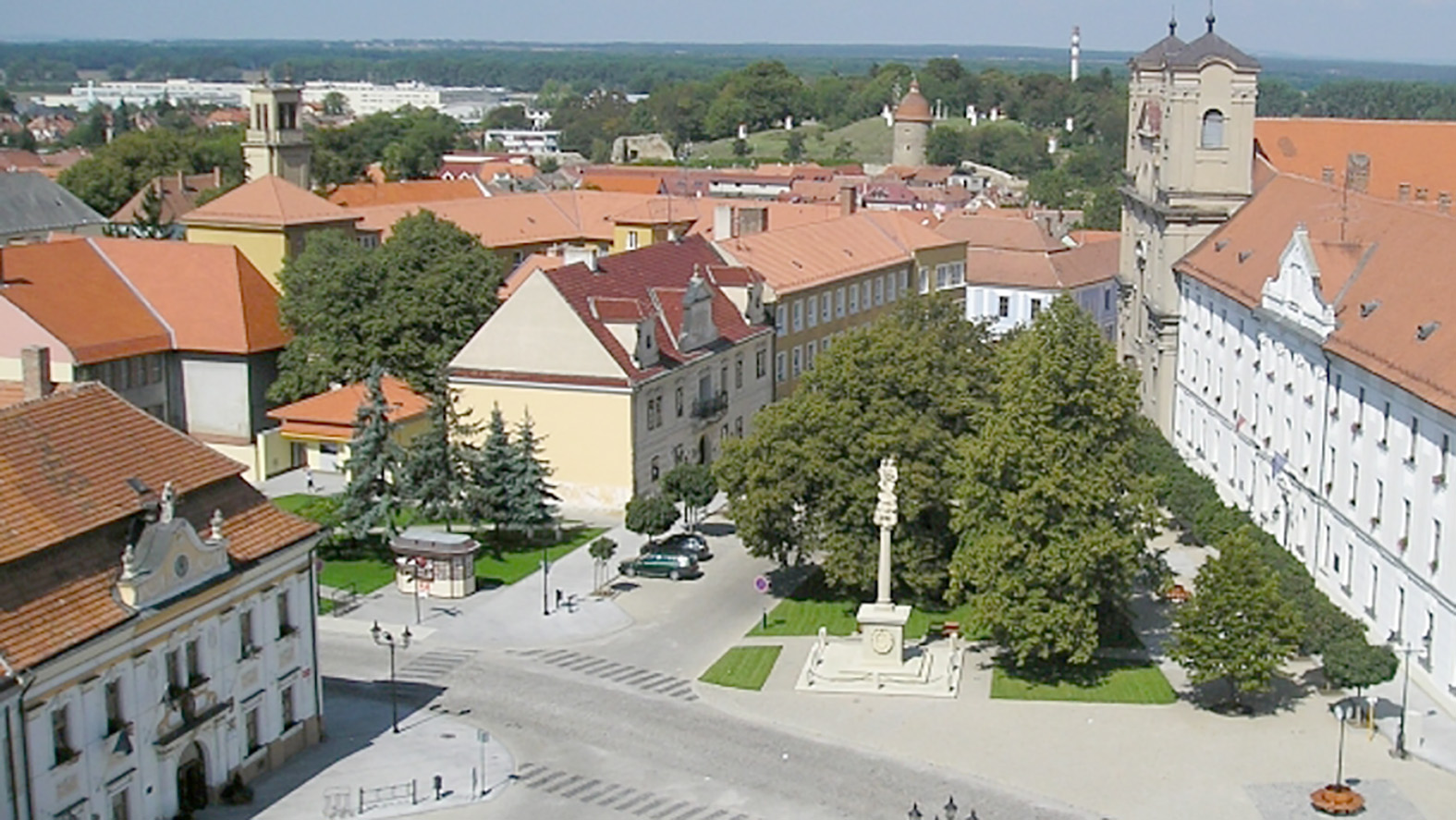 Mesto Skalica plánuje zvýšiť dane, primátorka A. Mierna to pôvodne odmietala