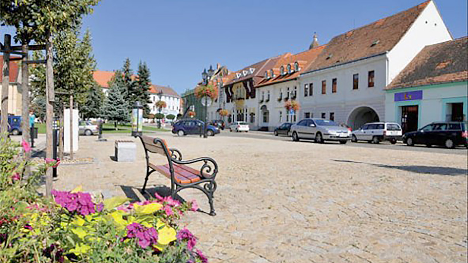 Poslanci schválili verejnú súťaž na predaj pozemkov za 778 905 eur