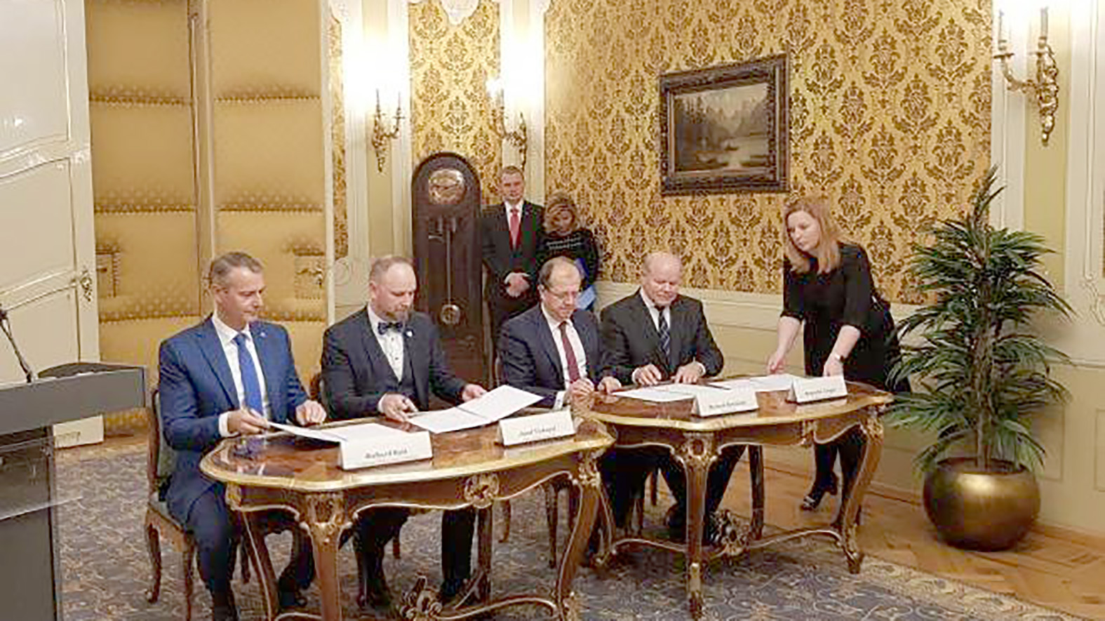 Od roku 2021 majú o regionálnych eurofondoch rozhodovať samosprávy