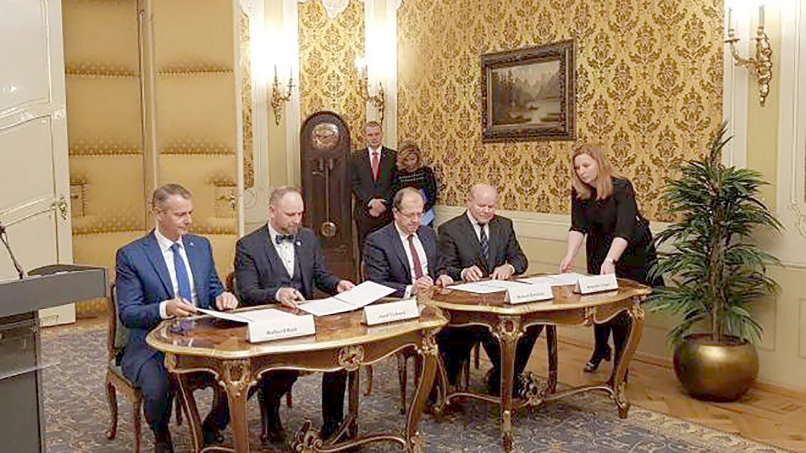 Od roku 2021 majú o regionálnych eurofondoch rozhodovať samosprávy
