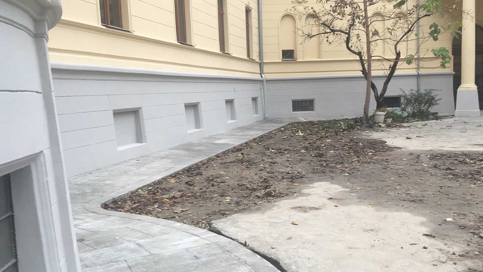 Staré Mesto opravilo dvor v Pistoriho paláci
