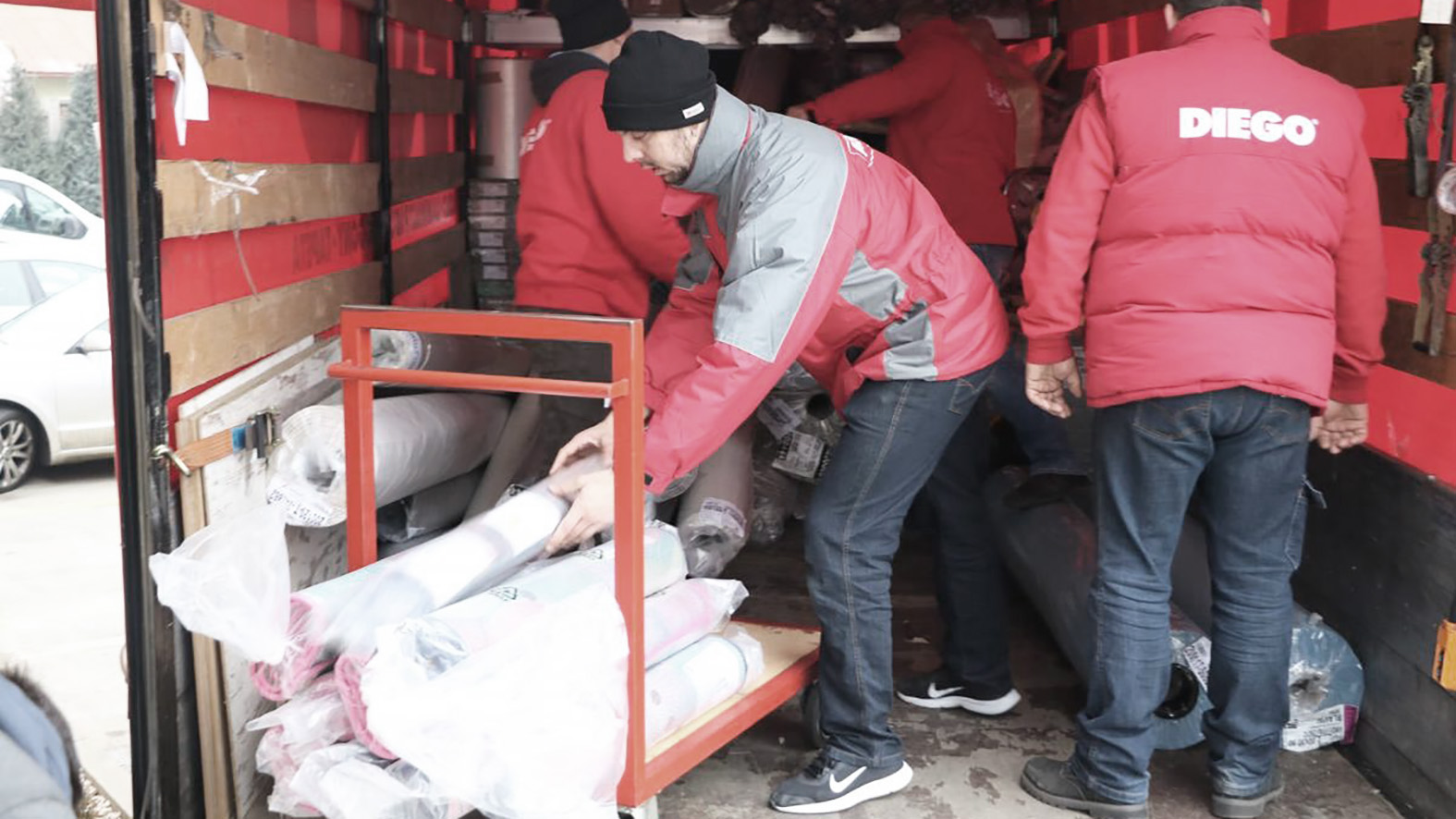 Ľudia z okolia bytovky na Mukačevskej ulici dostanú spotrebný tovar