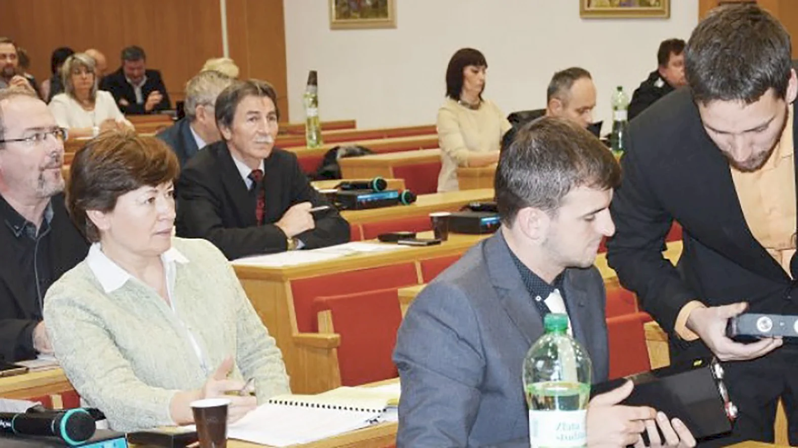 Mestskí poslanci vo Vranove nad Topľou dali firme na výrobu batérií "stopku"