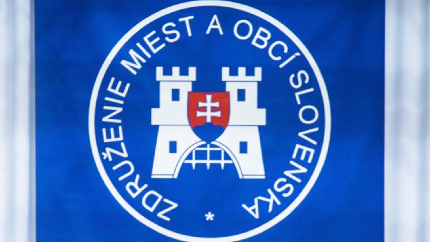 Mimoriadna schôdza parlamentu nie je systematickým riešením problémov