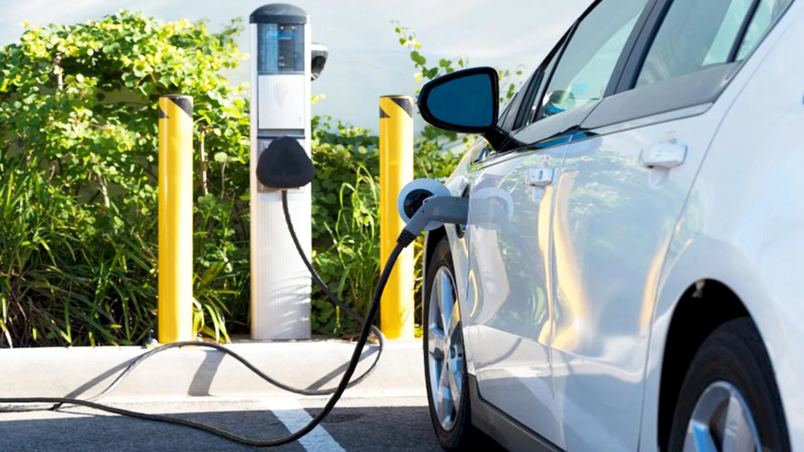 Ministerstvo hospodárstva pokračuje v podpore nabíjačiek pre elektromobily