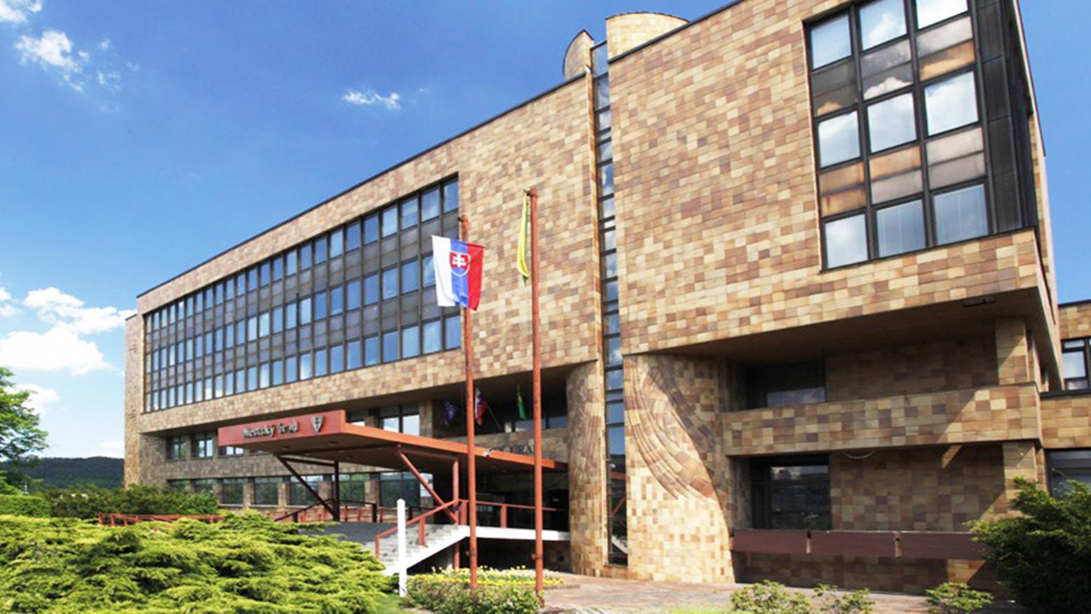 Podnikatelia so záujmom o mestské zákazky sa môžu ešte stále registrovať