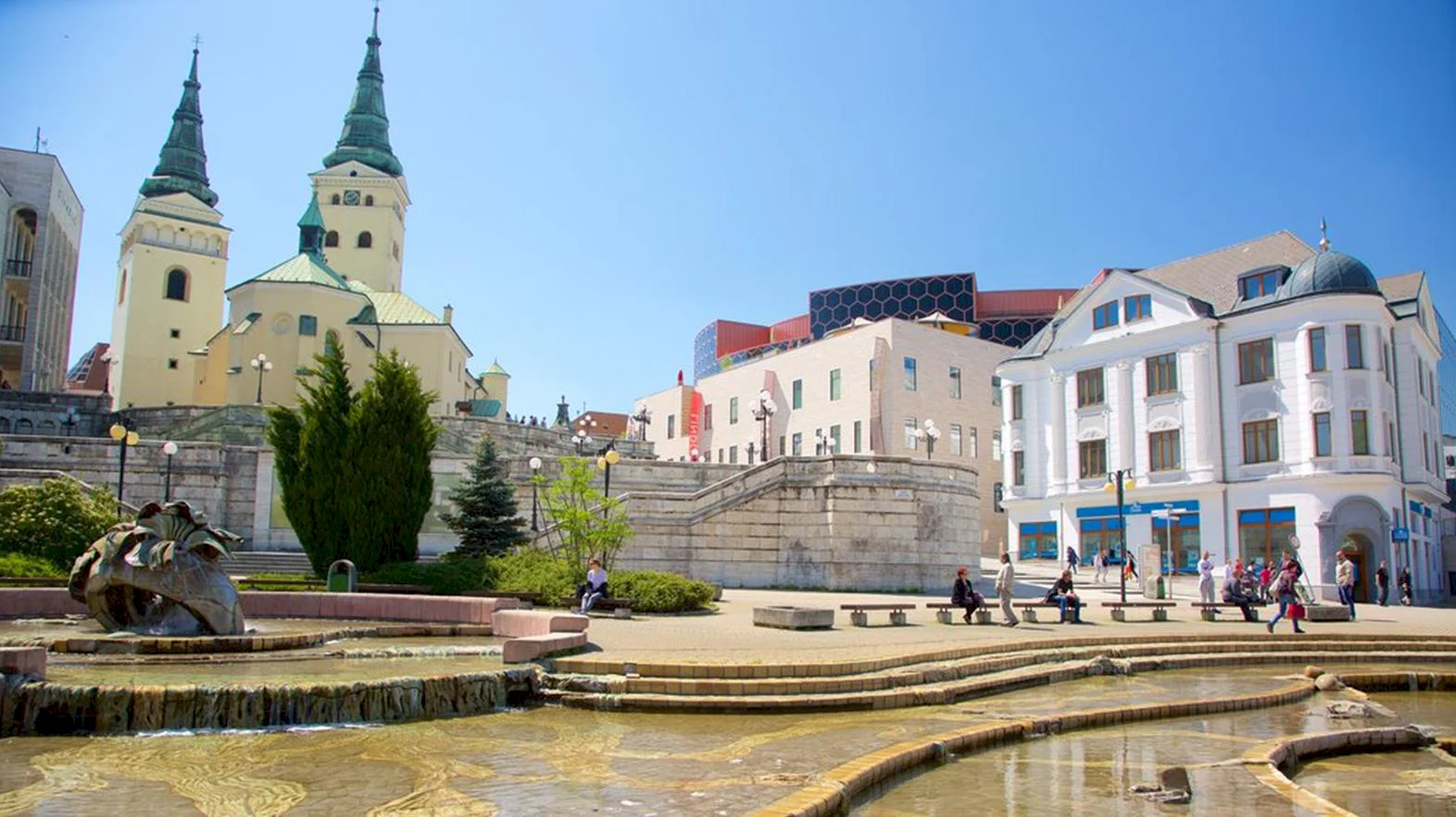 Žilinská radnica pomáha rodinám v núdzi, obyvateľom i podnikateľom