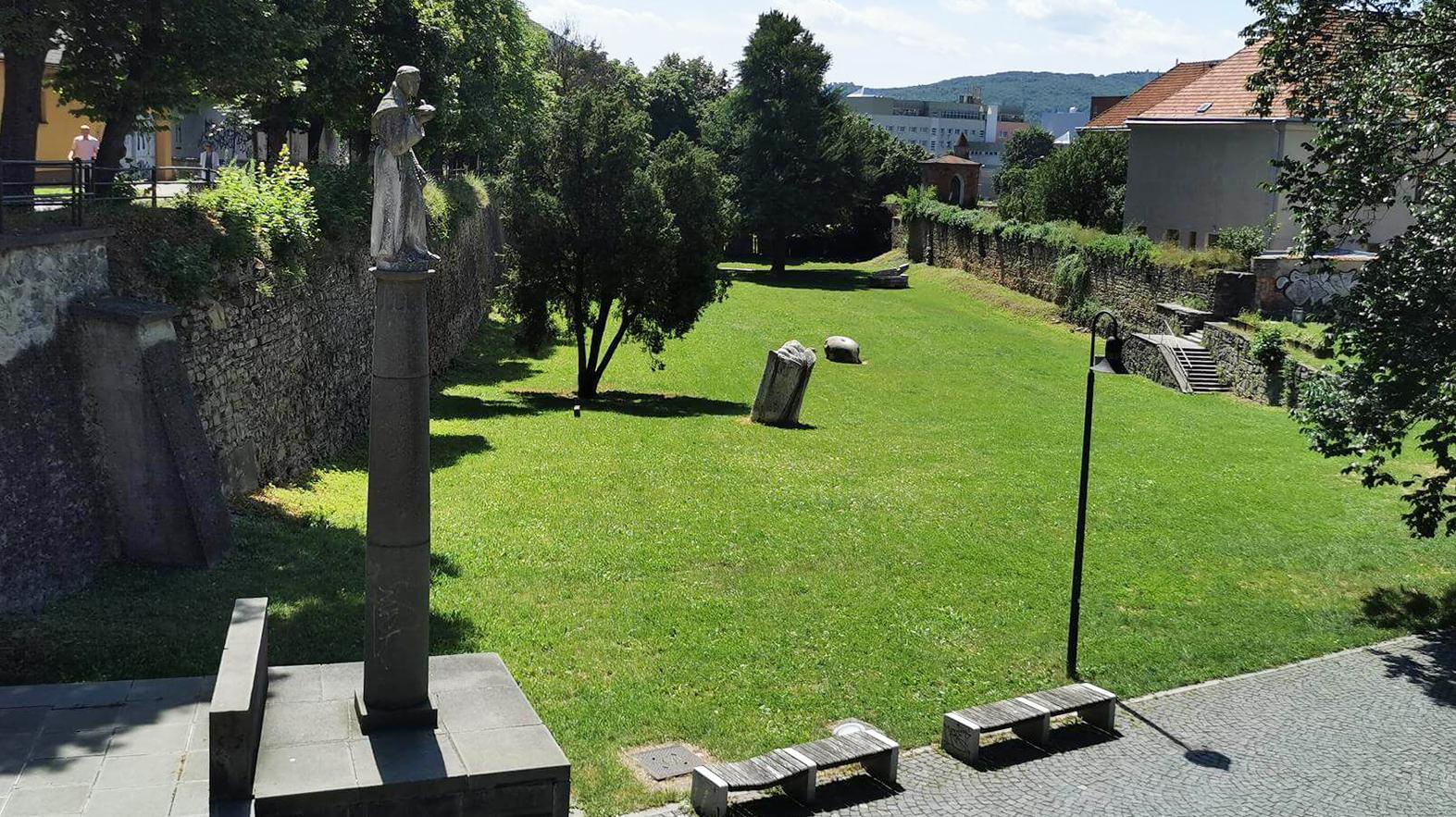 Mesto pokračuje v príprave revitalizácie Záhrady umenia a stromoradia