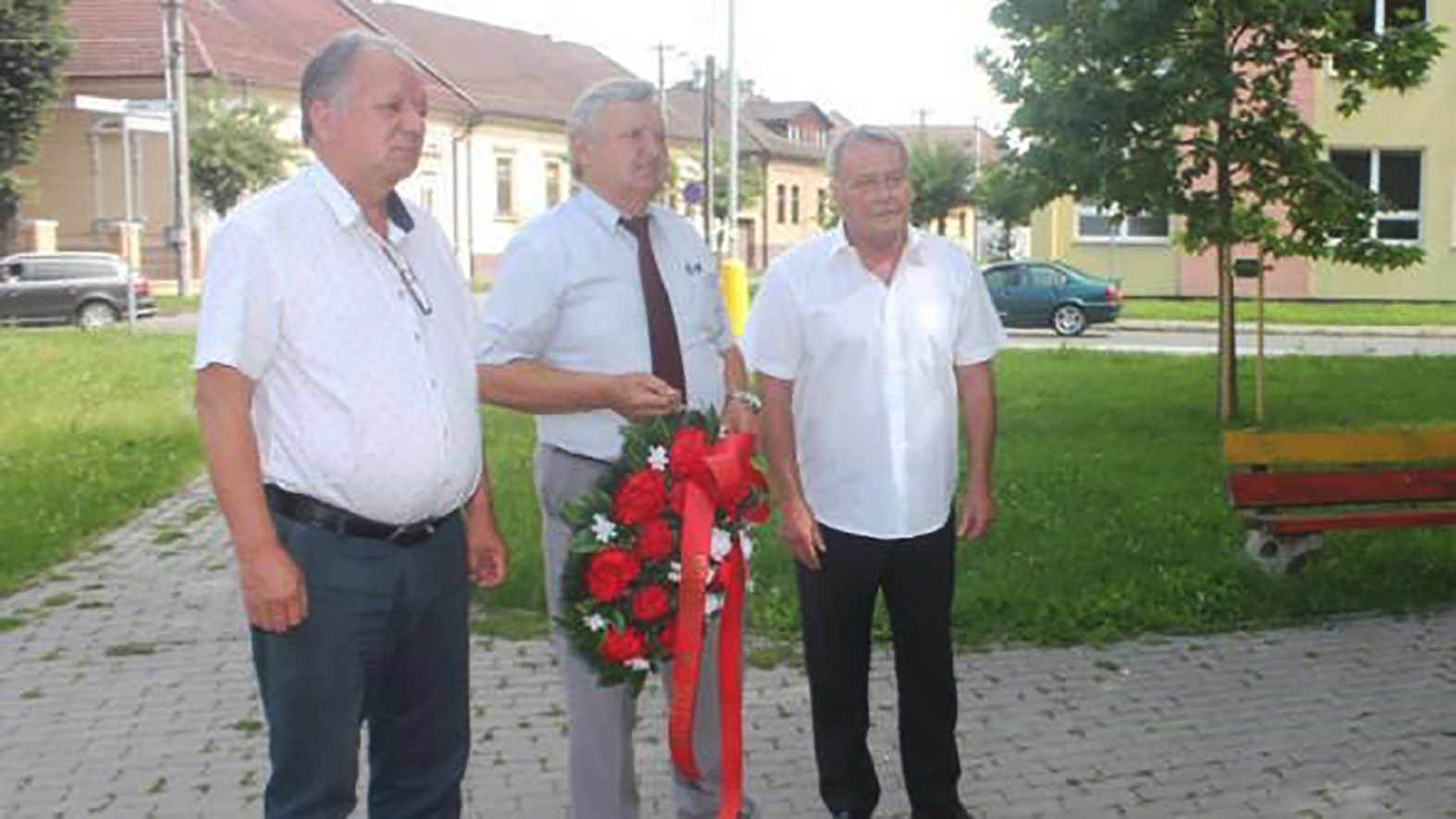 V Rimavskej Sobote si uctili Svetový deň rómskeho holokaustu