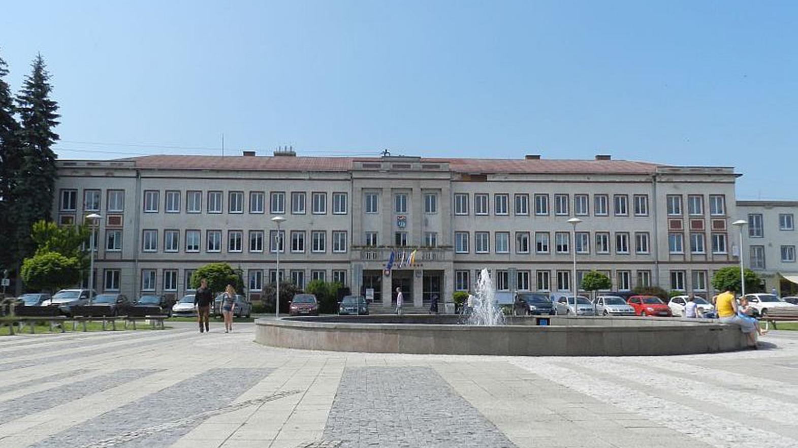 Partizánska samospráva pristúpila k oprave ciest na území mesta