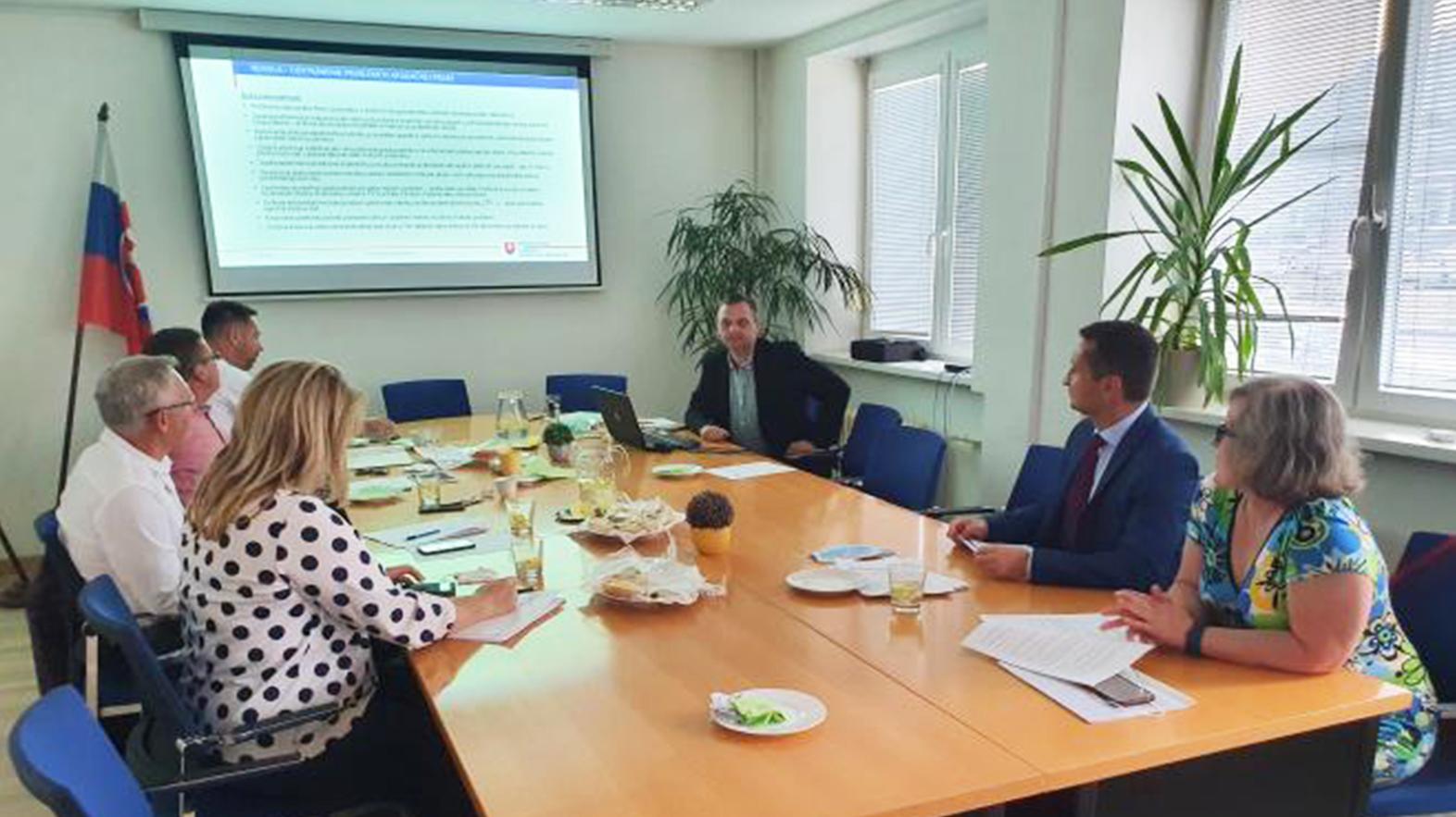 Sekcia ekonomiky a financovania hlavne k zákonu o miestnych daniach