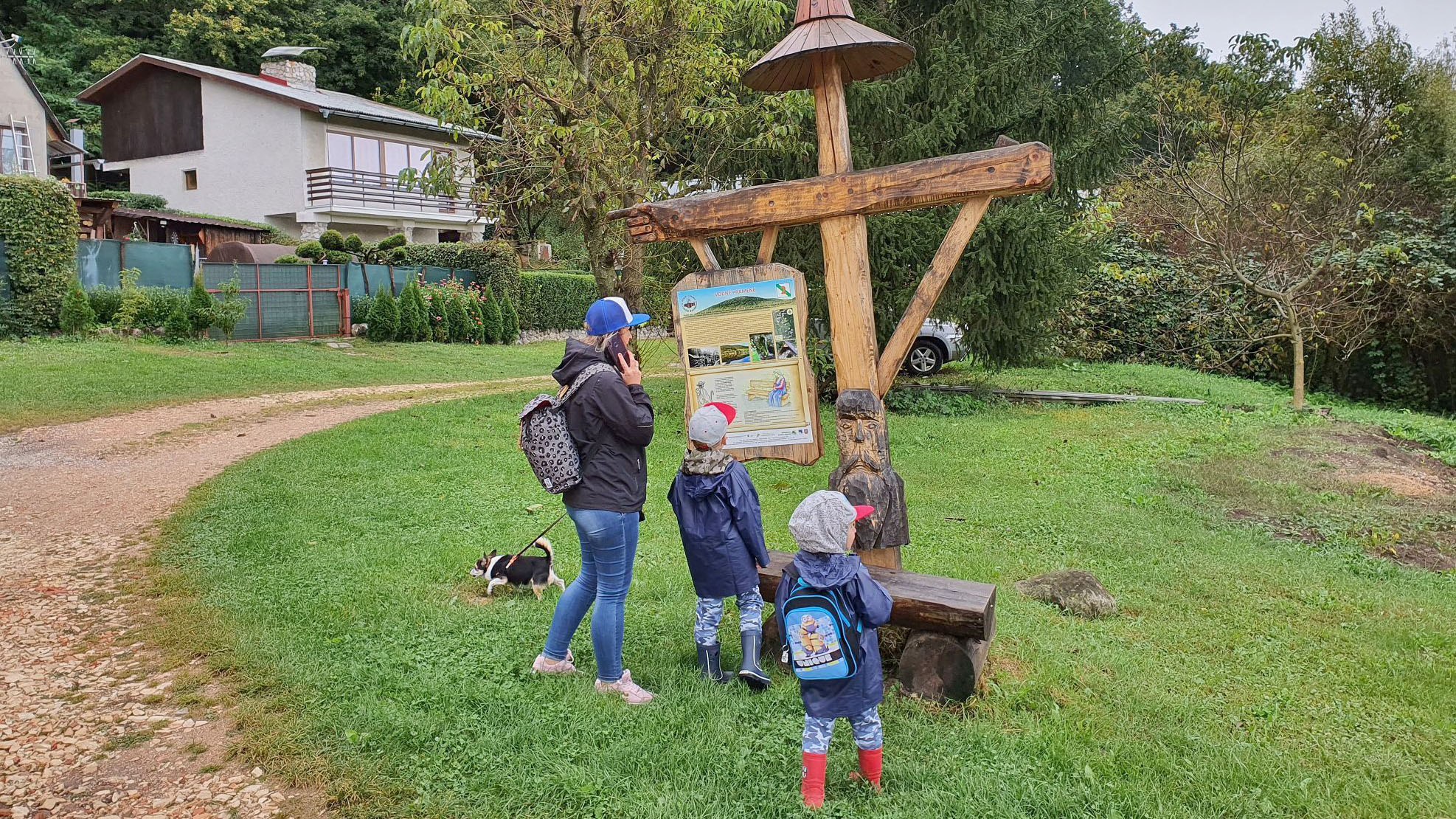 Turisti majú novú atrakciu, náučný chodník Po stopách Maginhradu