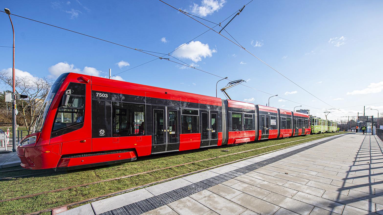 Práce na rekonštrukcii Dúbravsko-Karloveskej radiály sa blížia k záveru