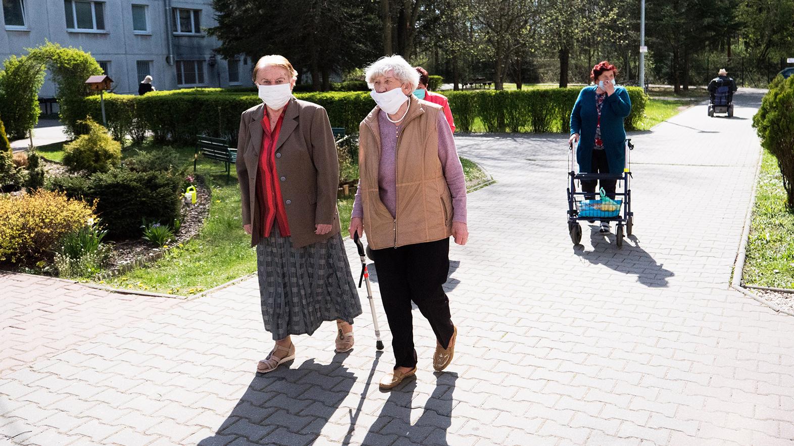 Žilinská župa sprísňuje opatrenia na ochranu najzraniteľnejších skupín