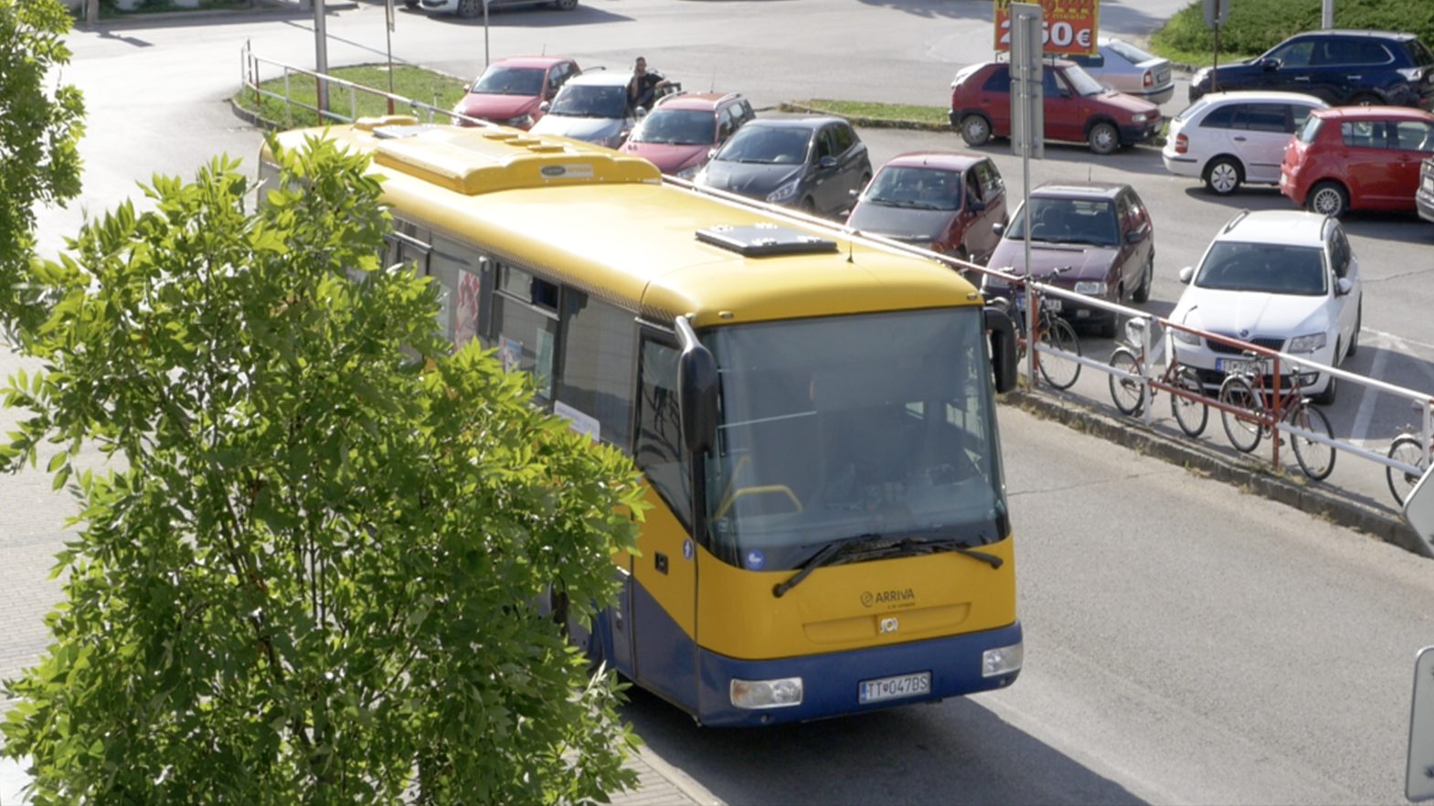 Prímestské autobusy budú jazdiť v prázdninovom režime