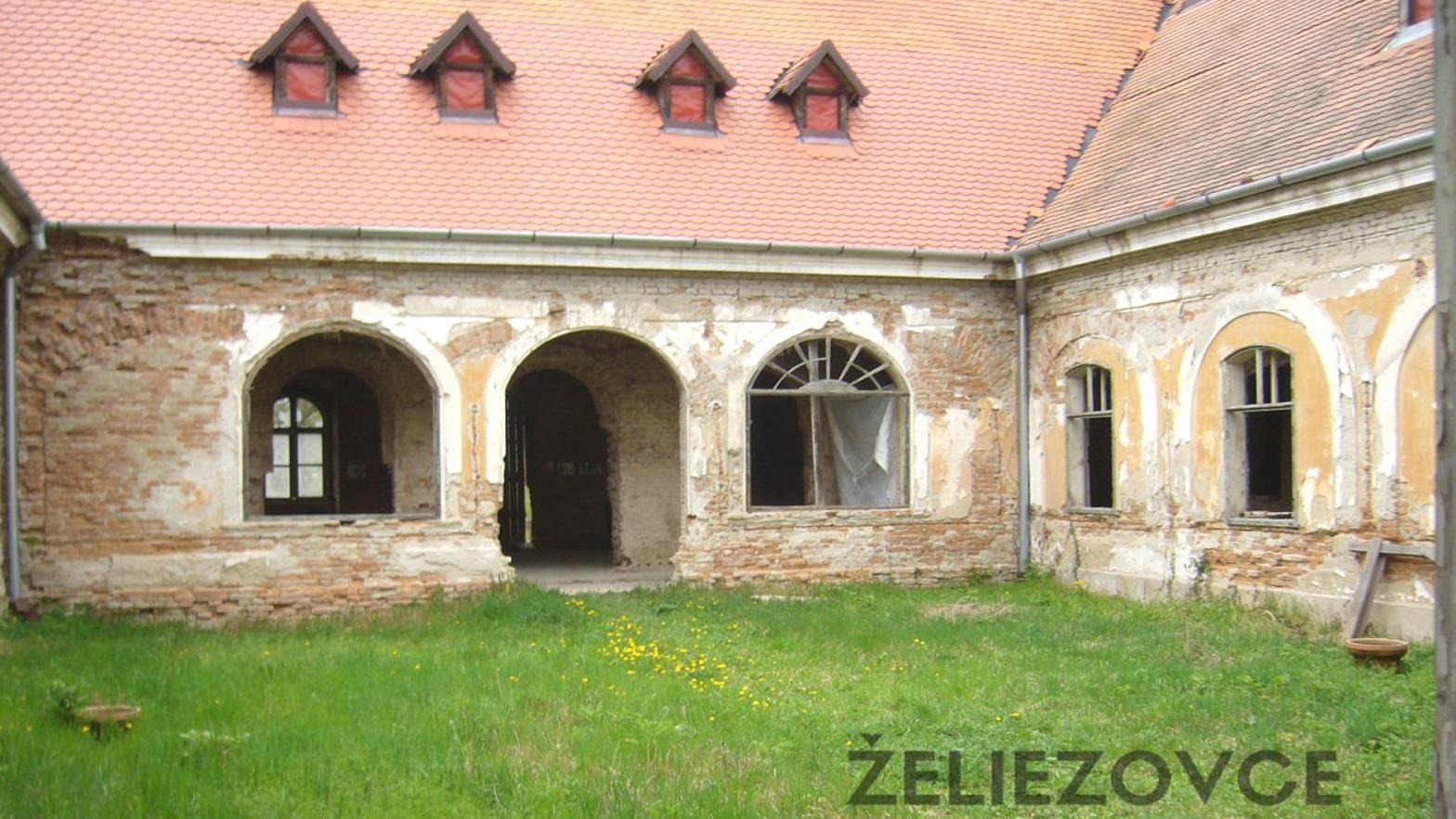 Mesto získalo 736 946 eur z nórskych fondov na opravu kaštieľa