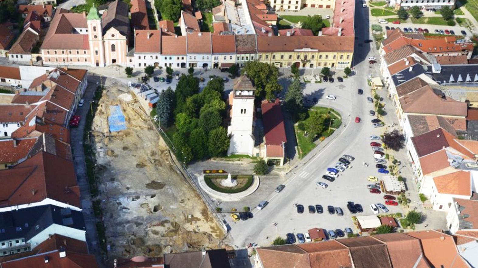 Rekonštrukcia námestia by mala byť ukončená do konca roka