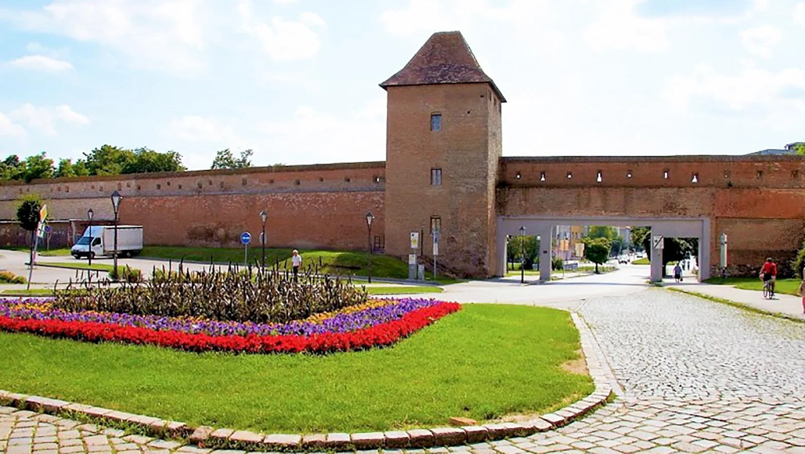 Trnava chce vystúpiť z dvoch záujmových združení