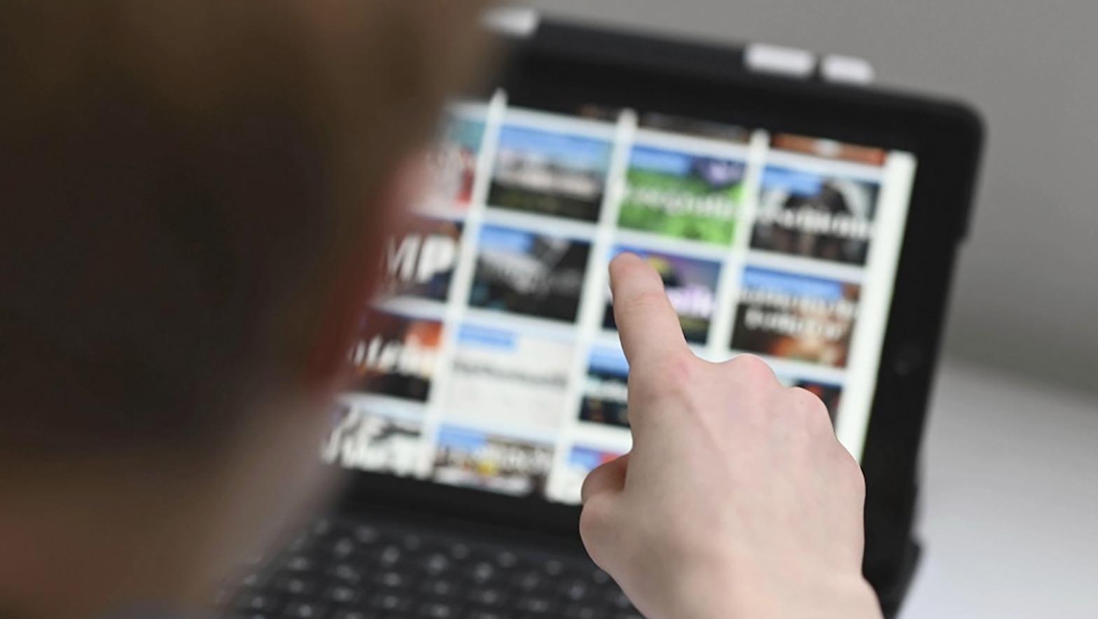 Miera obáv z pandémie stúpa, homeoffice využíva menej ľudí