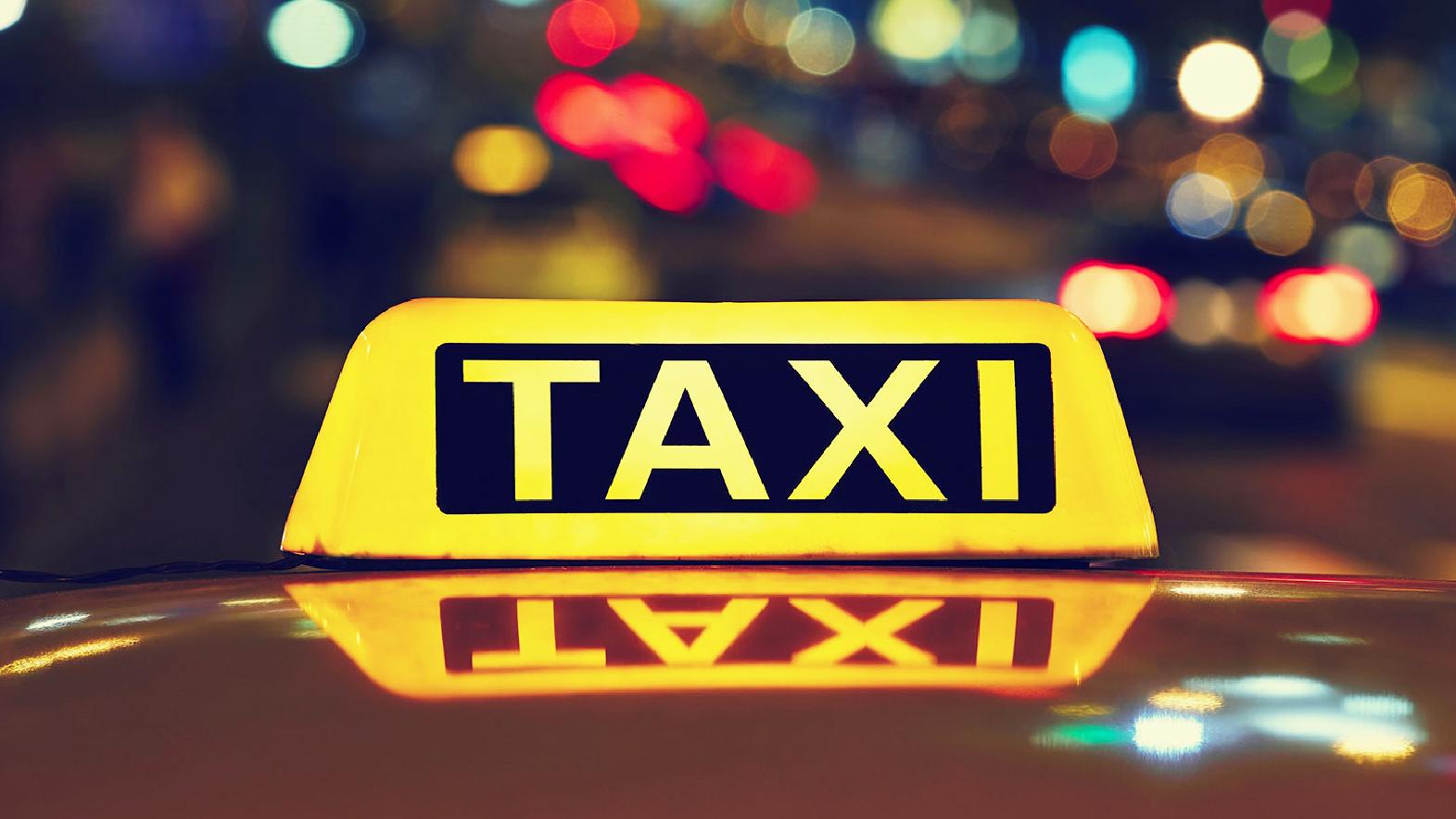Podľa starostov a primátorov by taxíky nemuseli mať rovnaký výzor