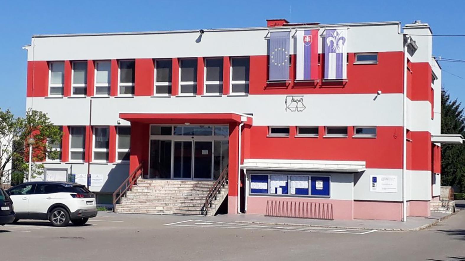 Beluša sa aktívne zapája do výziev o získanie financií na rozvoj obce