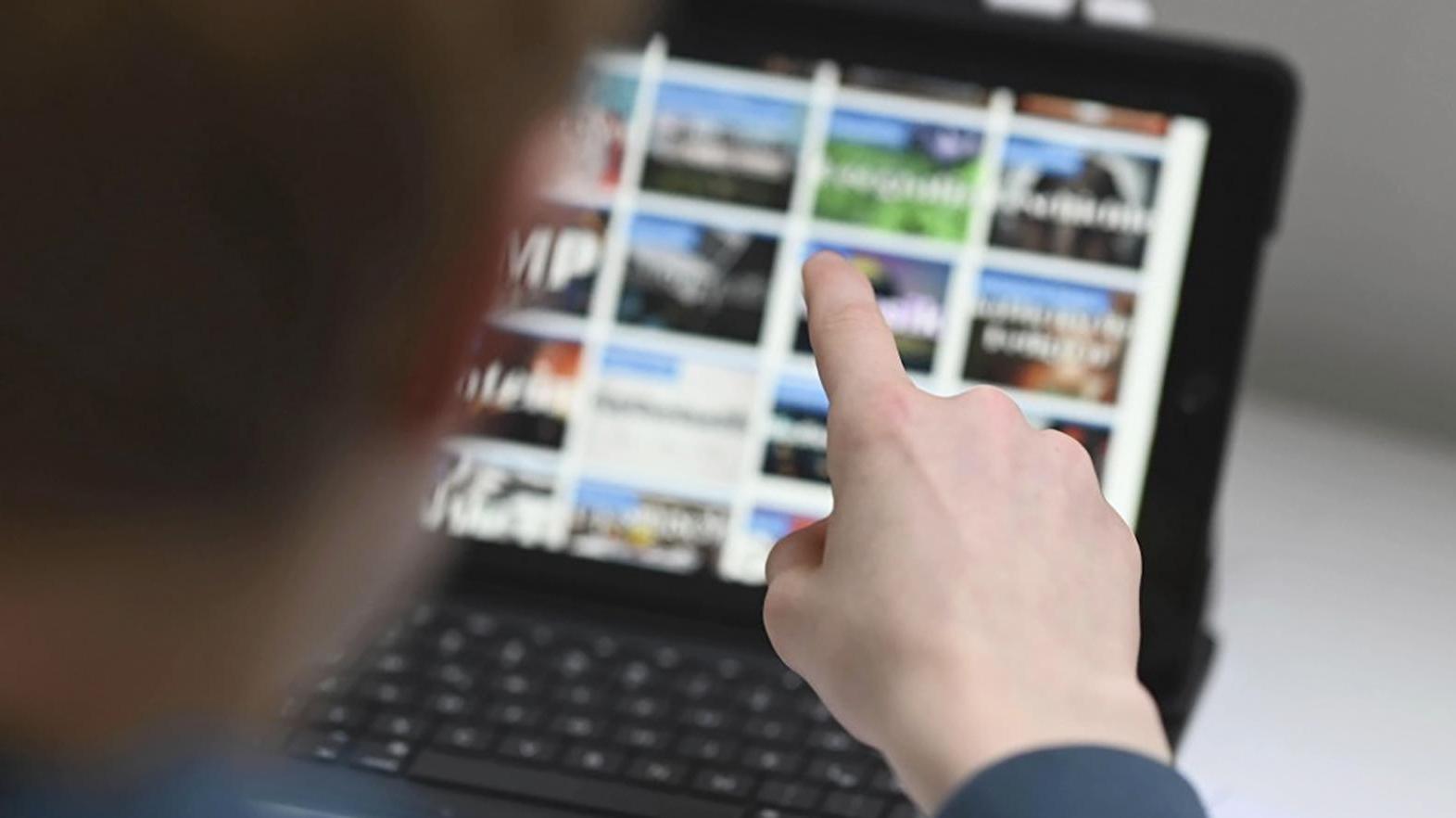 Na ZŠ a SŠ sa rozbehla digitálna transformácia vzdelávania