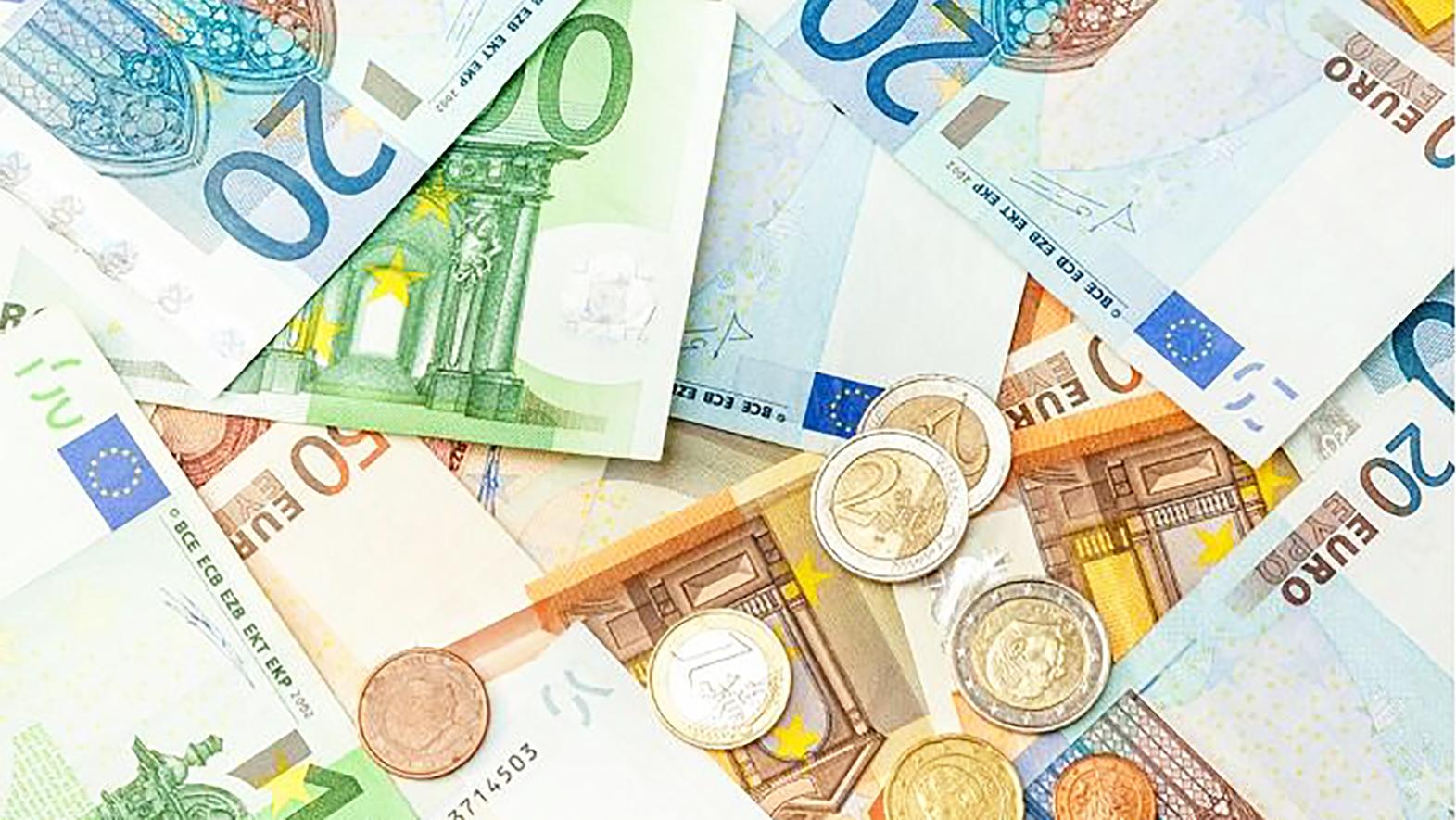 Bratislava prerozdelí na podporu kultúrnych podujatí 130 000 eur