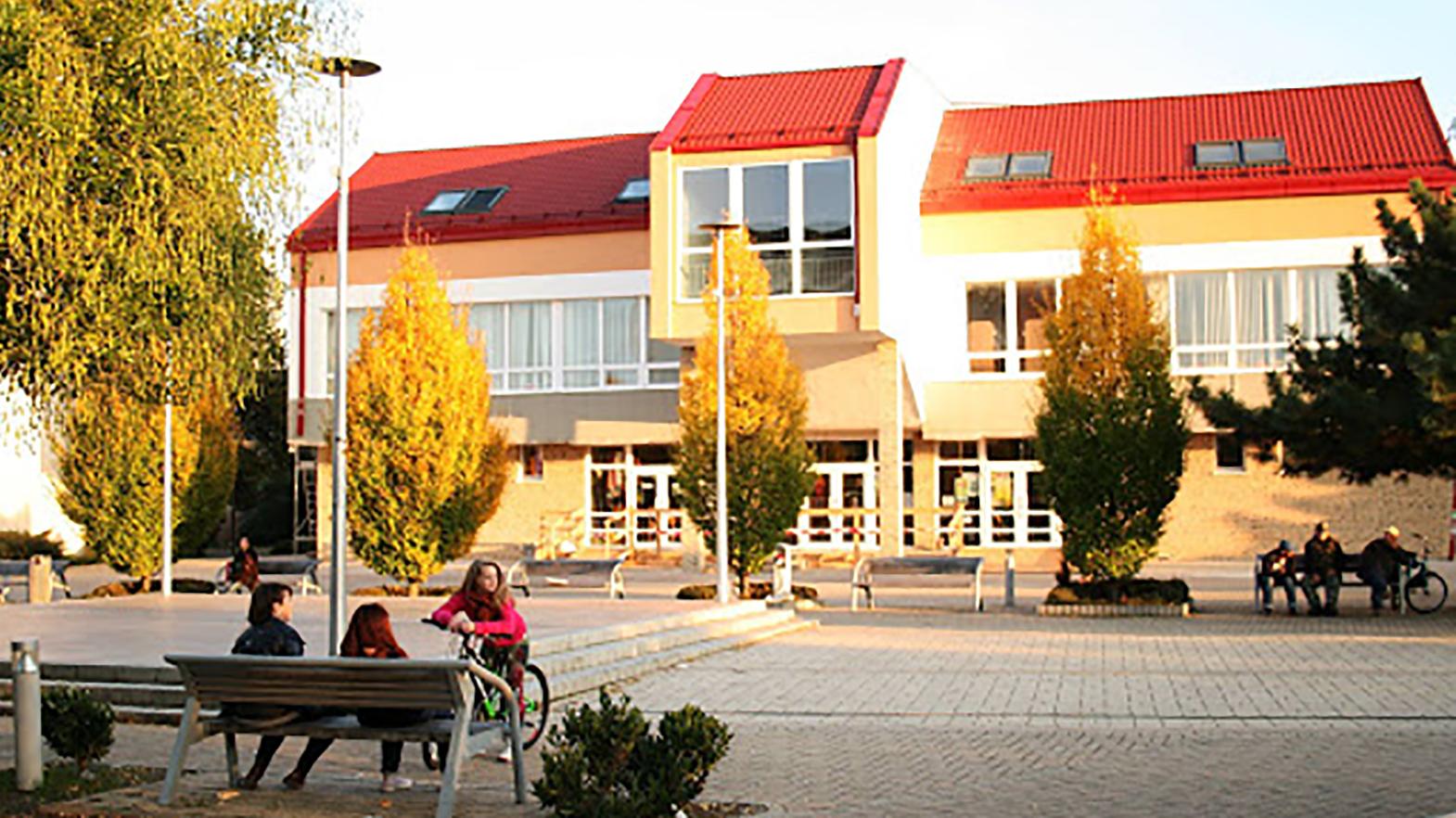 V Senci schválili vakcinačné centrum