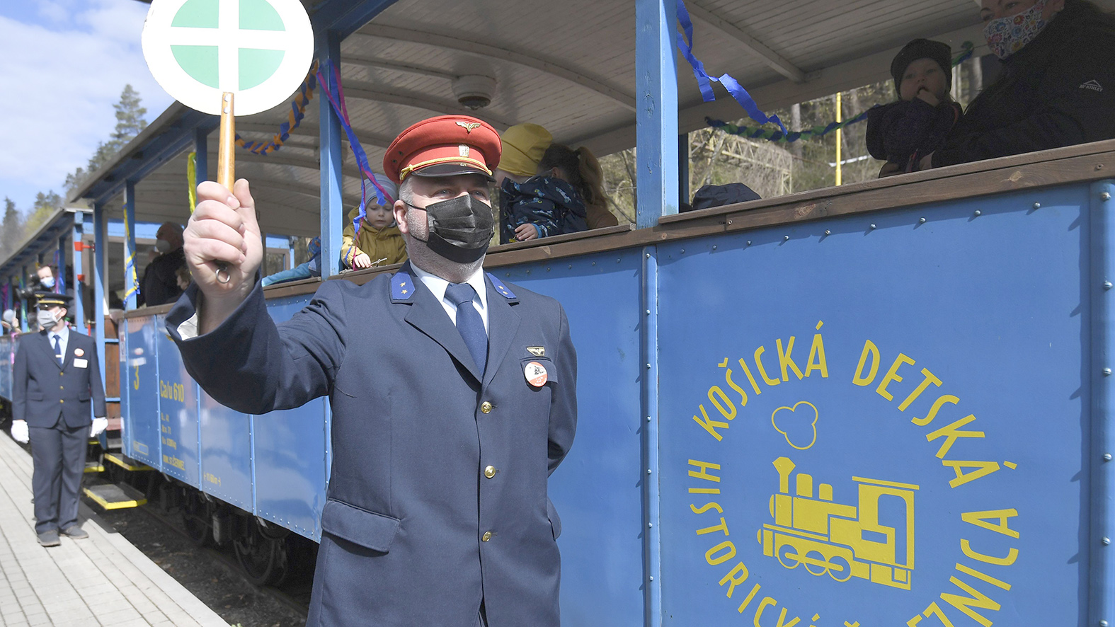 Detská železnica po 196 dňoch vypravila svoj prvý vlak