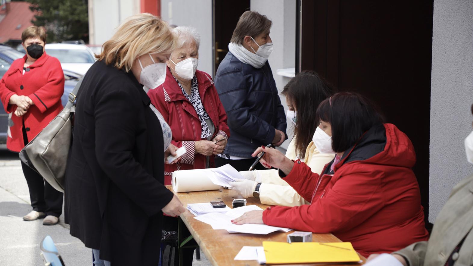 Žilinský kraj v sobotu pilotne očkoval občanov v odľahlých častiach Kysúc