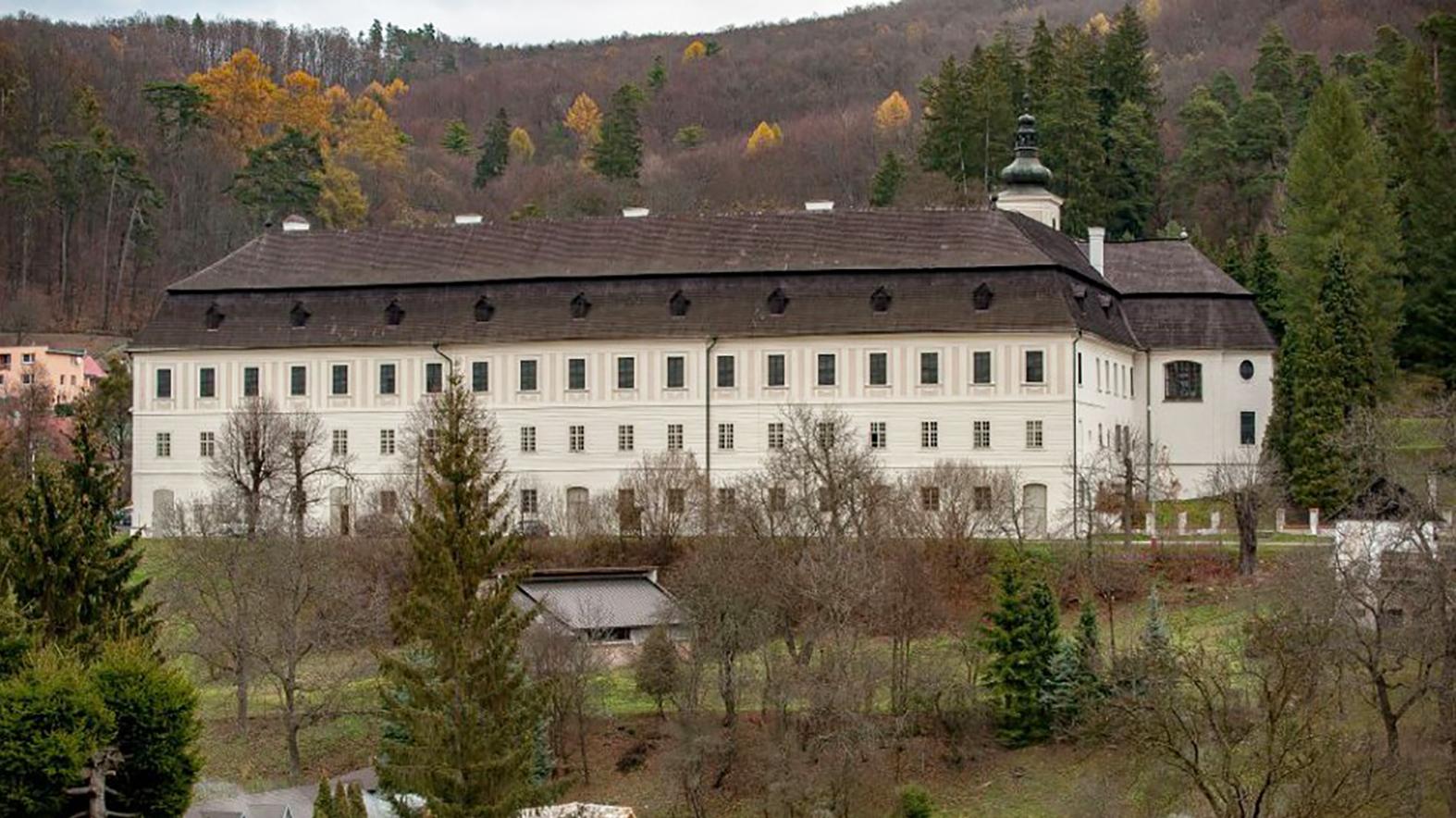 Západné krídlo kaštieľa vo Svätom Antone čaká rekonštrukcia strechy