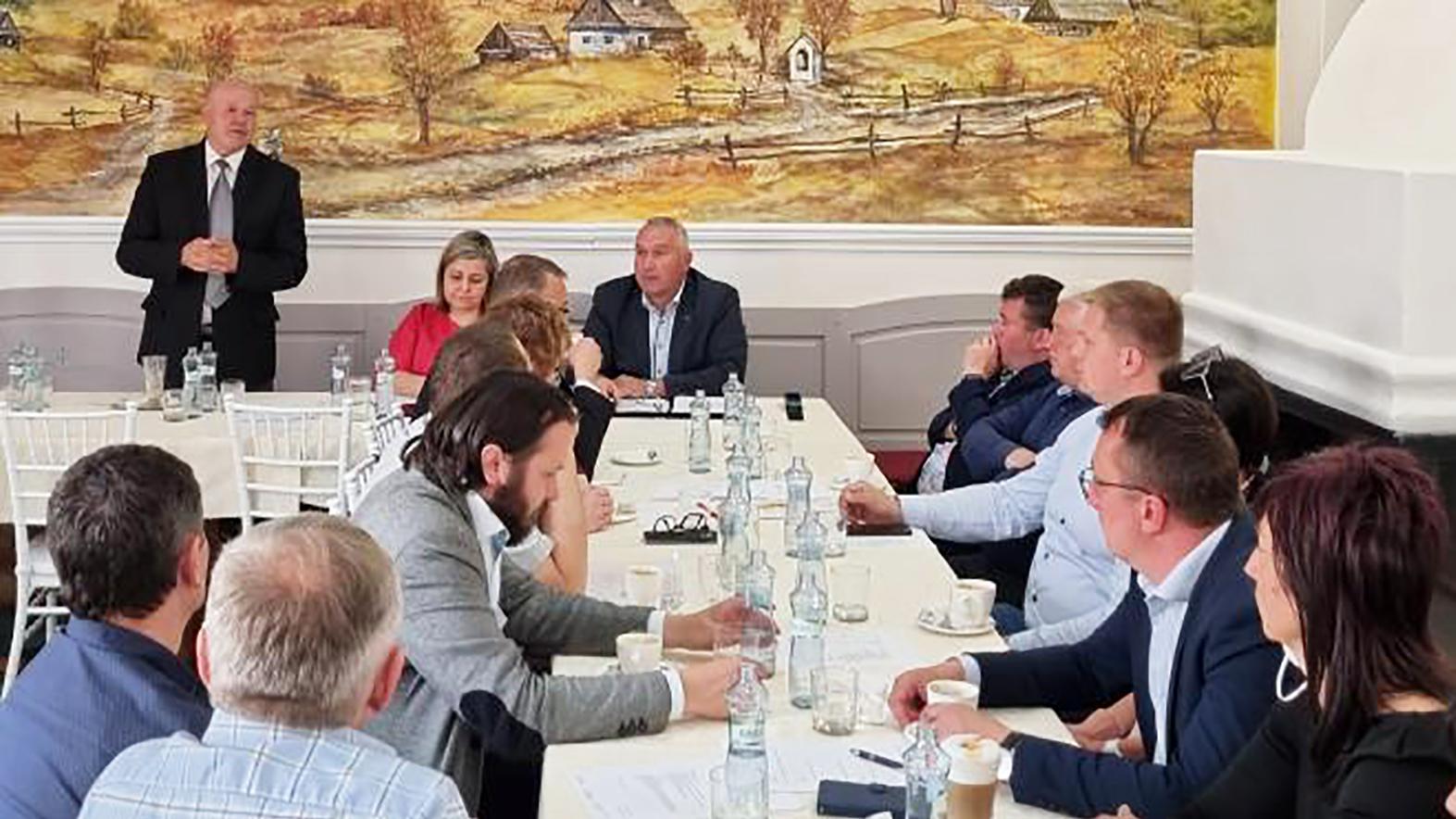 Predseda ZMOS navštívil zástupcov kysuckých samospráv