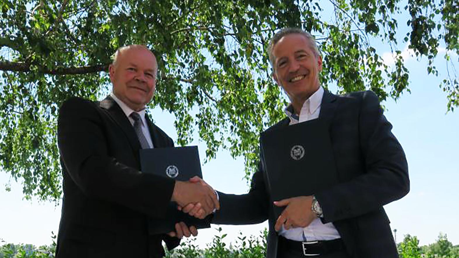 ZMOS podpísal memorandum so SLOVAKIA TRAVEL