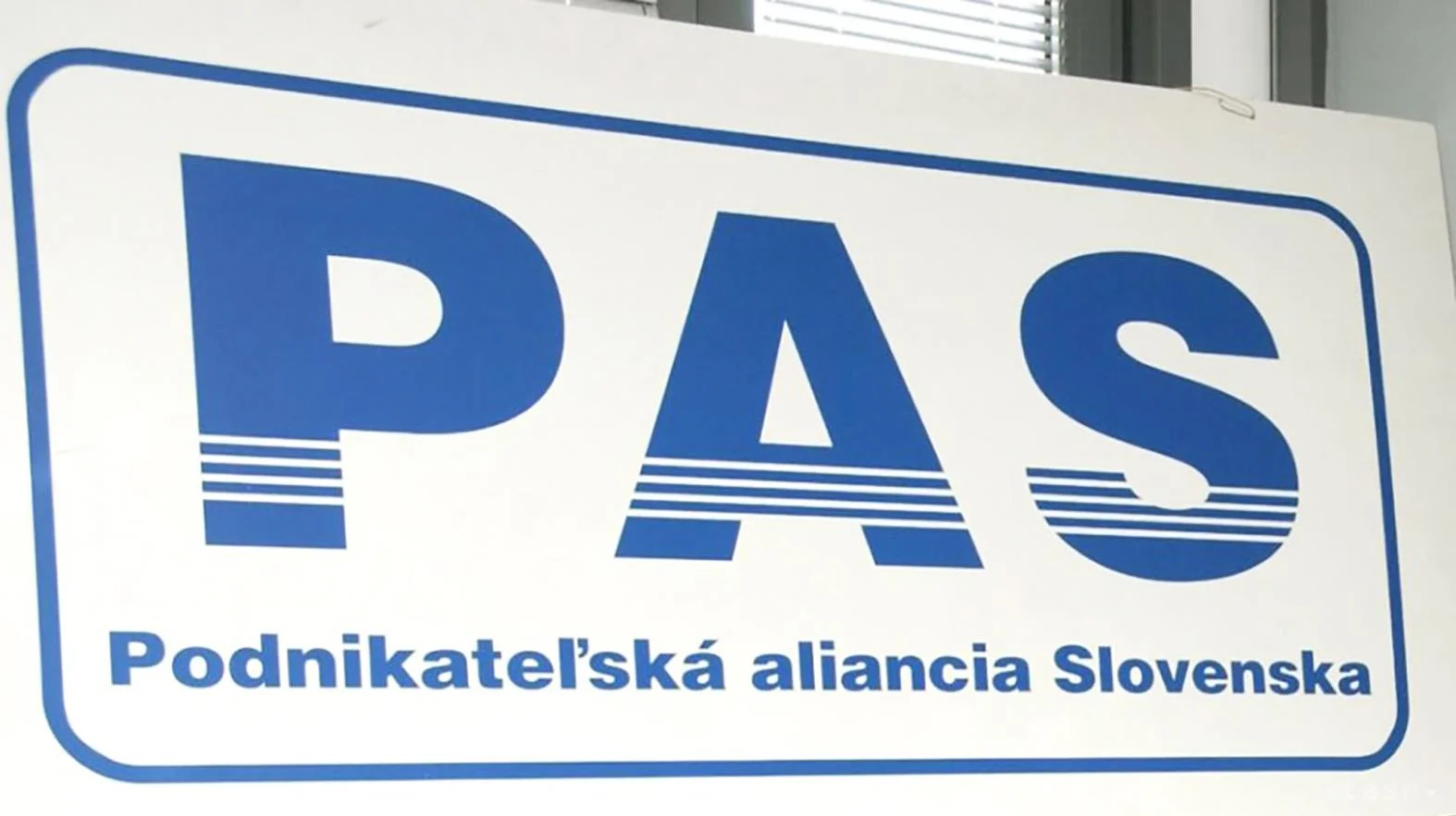 ÚMS: Podnikatelia podporujú decentralizáciu