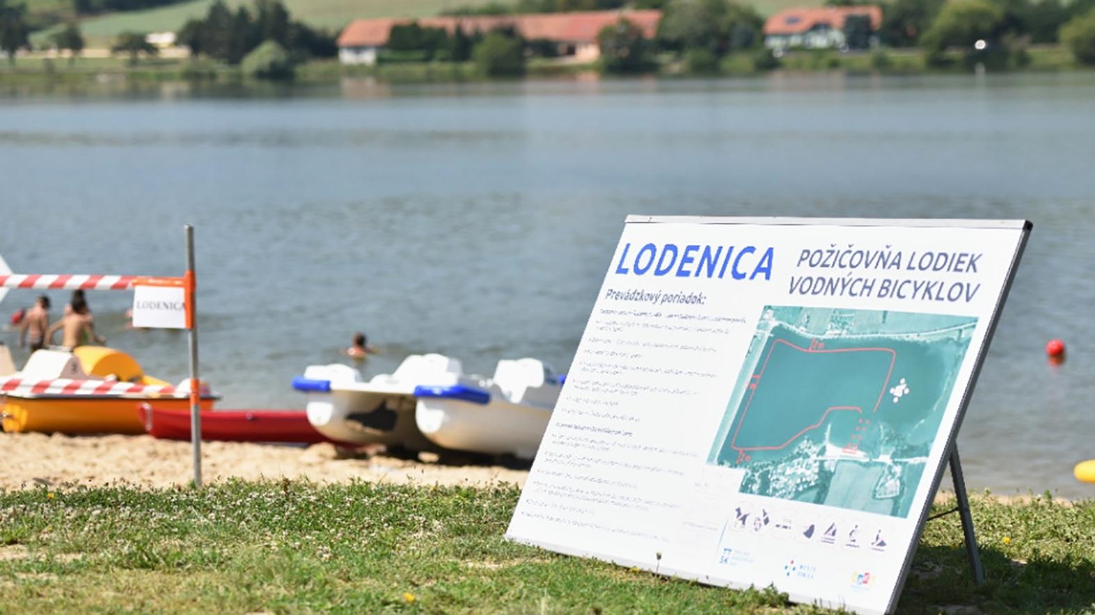 Na kúpalisku v Senici a na Kunovskej priehrade pribudnú defibrilátory
