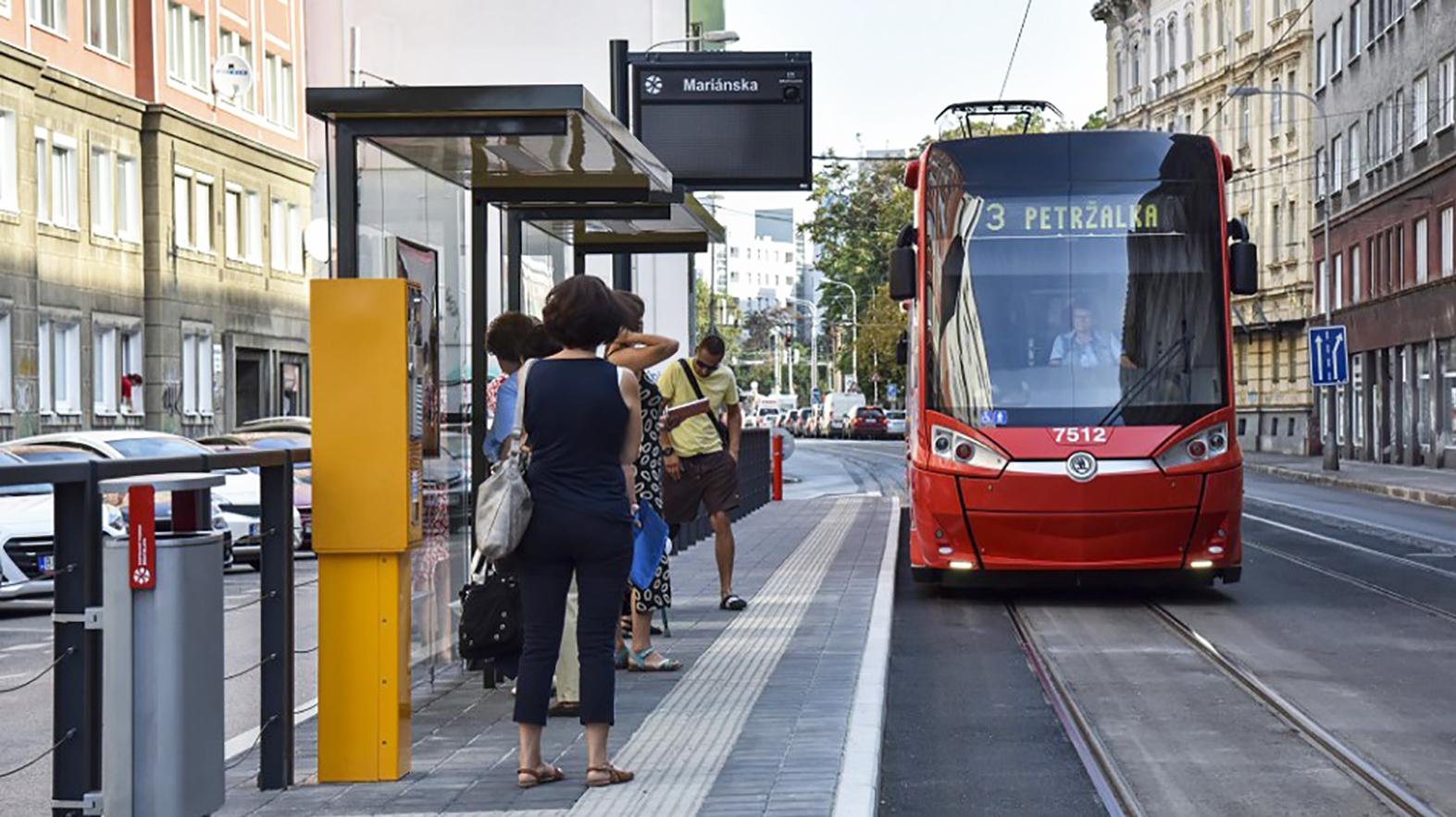 DPB chystá nákupy nových autobusov, električiek i hybridných trolejbusov