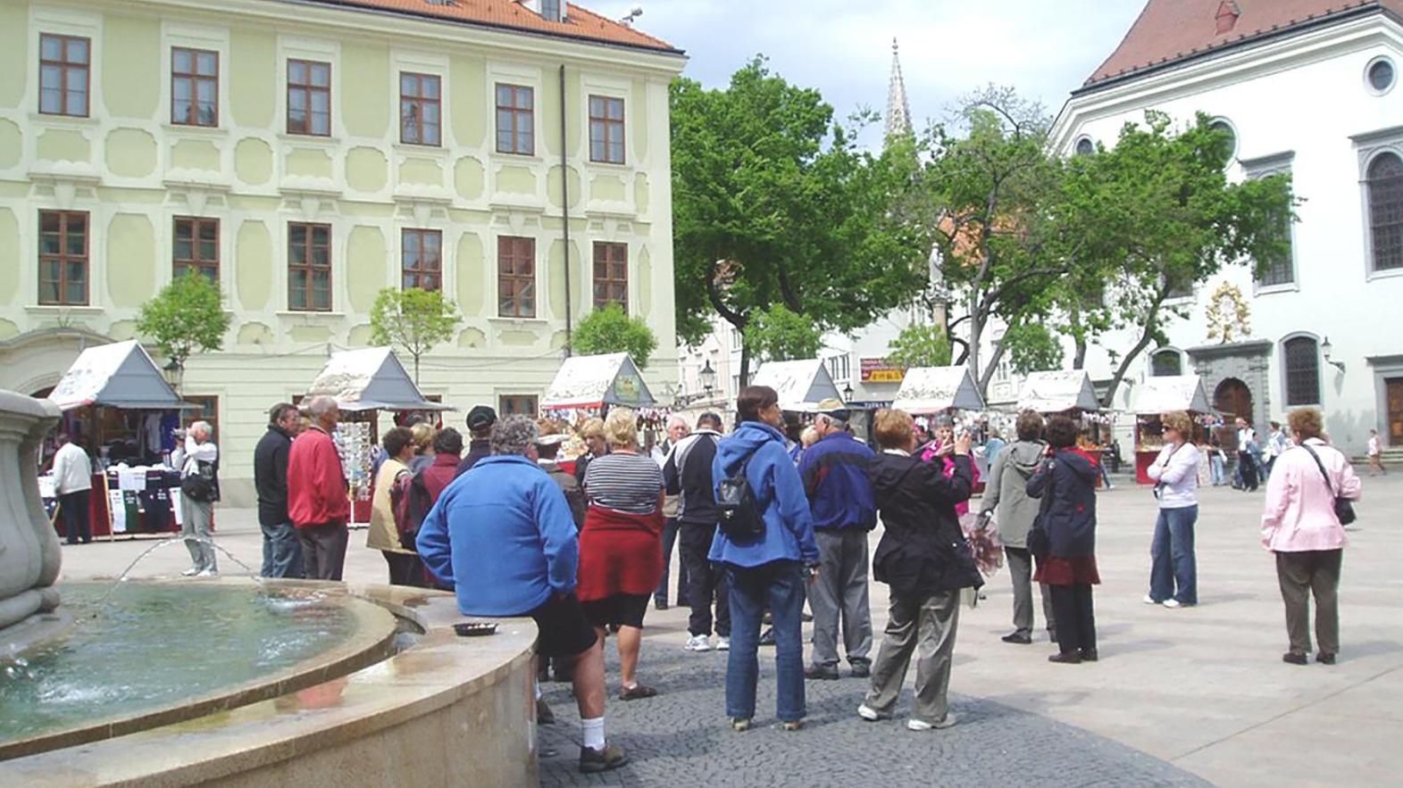 Bratislava zažíva extrémne prepady návštevnosti