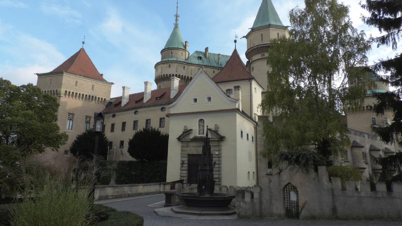 SNM-Múzeum Bojnice pripravilo pre návštevníkov večerné prehliadky nádvorí zámku