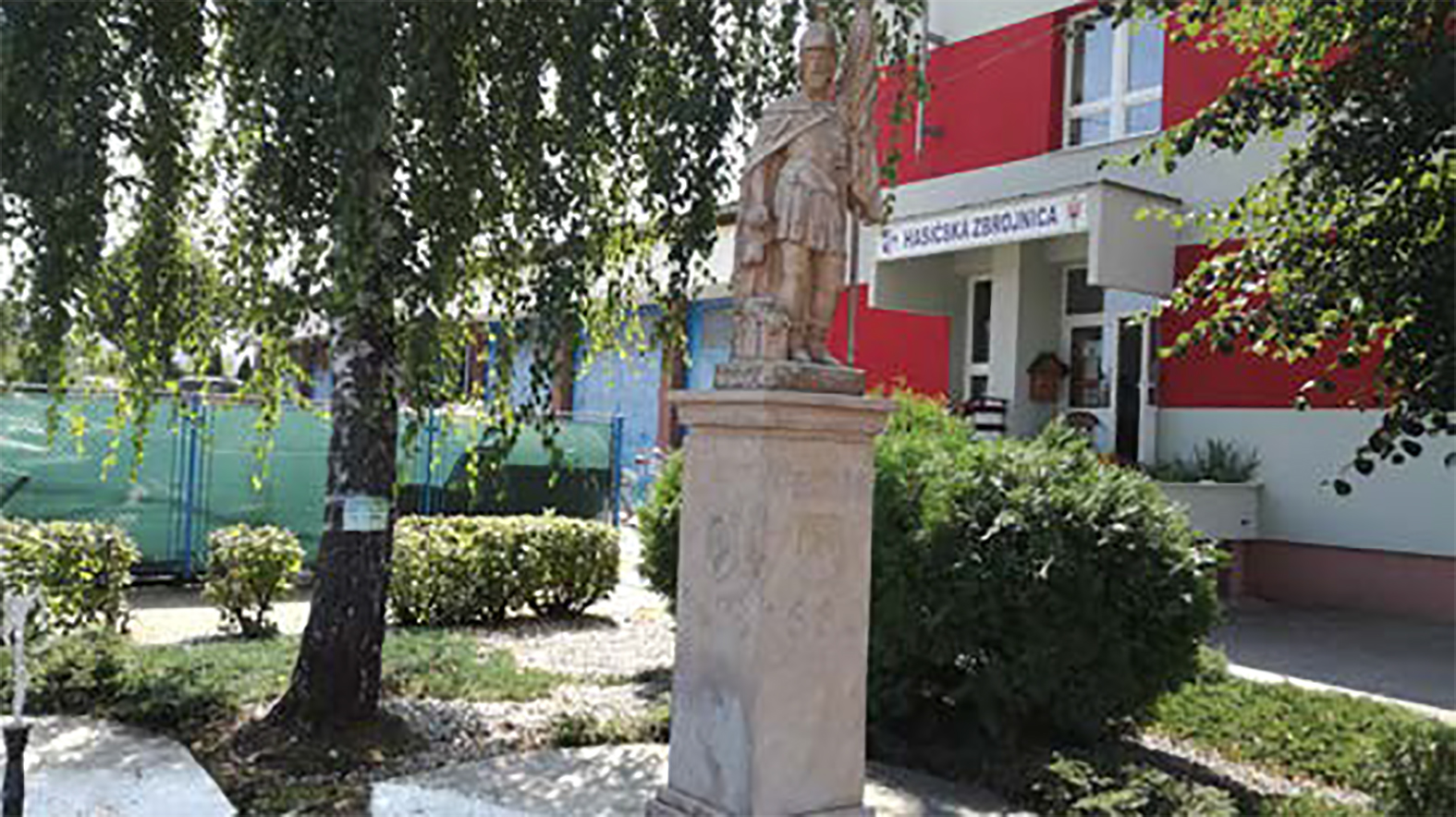 Tri dobrovoľné hasičské zbory v Beluši si vďaka dotácii doplnili vybavenie