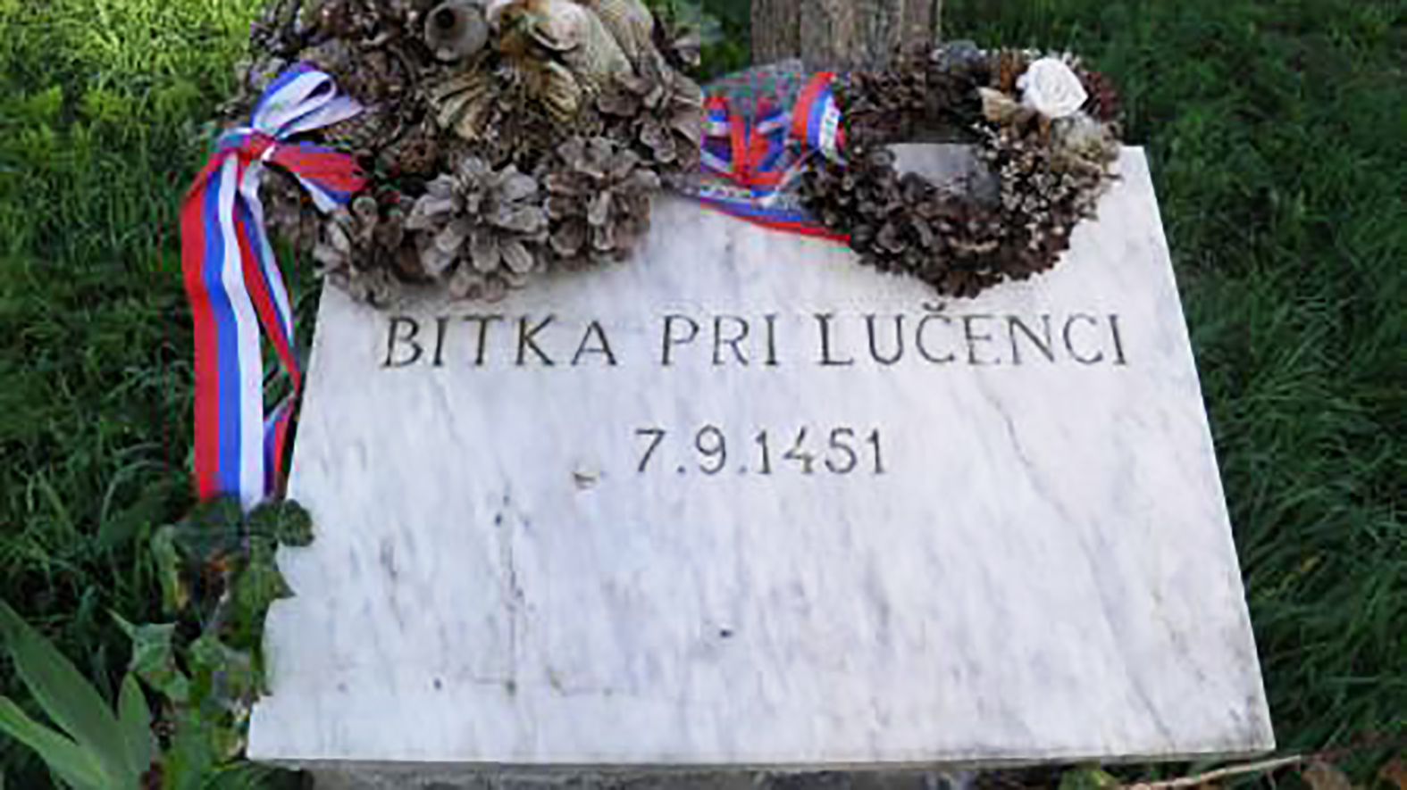 Nadrozmerný komiks na stenách radnice priblíži príbeh Bitky pri Lučenci 