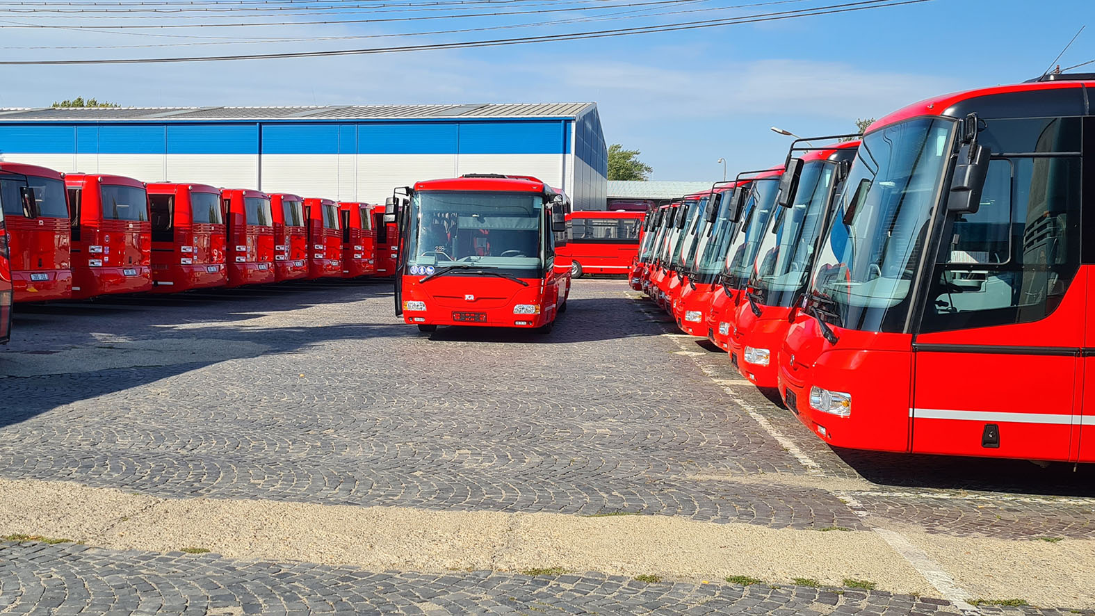ARRIVA bude najbližších 10 rokov zabezpečovať autobusovú dopravu v Bratislavskom
