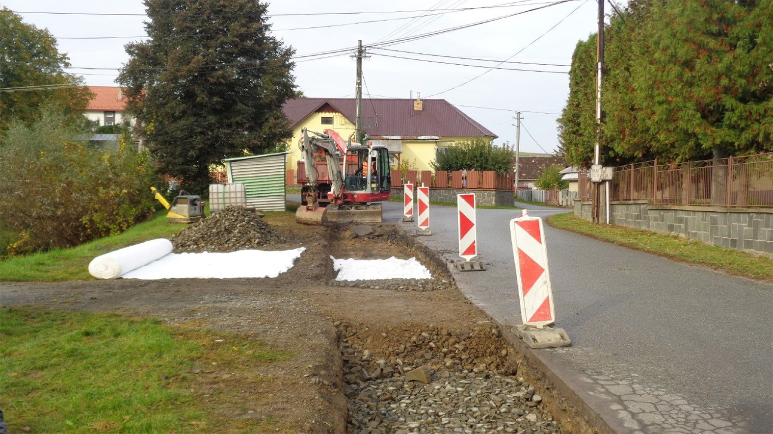 Cesta a priepust v Lopúchove sa dočkali rekonštrukcie