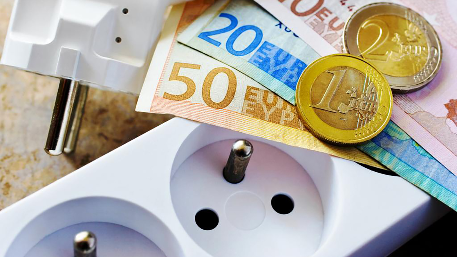 Sociálni partneri sú nespokojní s vládnym riešením zdražovania energií