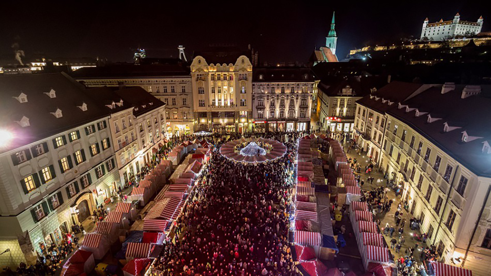 Vianočné trhy na Hlavnom námestí sa začnú v piatok 26. novembra