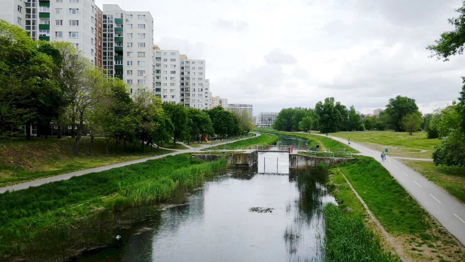 Proti zámeru developera v okolí Chorvátskeho ramena vznikla petícia
