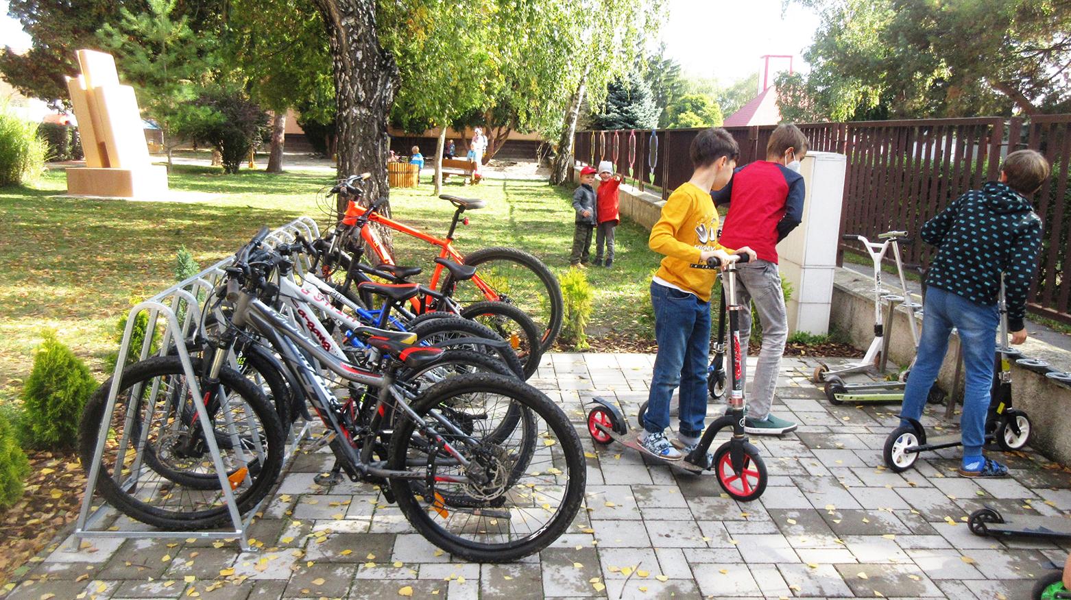 Do školy na bicykli prišlo opäť viac žiakov