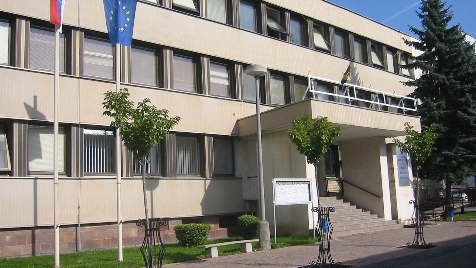 Mesto chce znížiť energetickú náročnosť MsÚ i ZUŠ