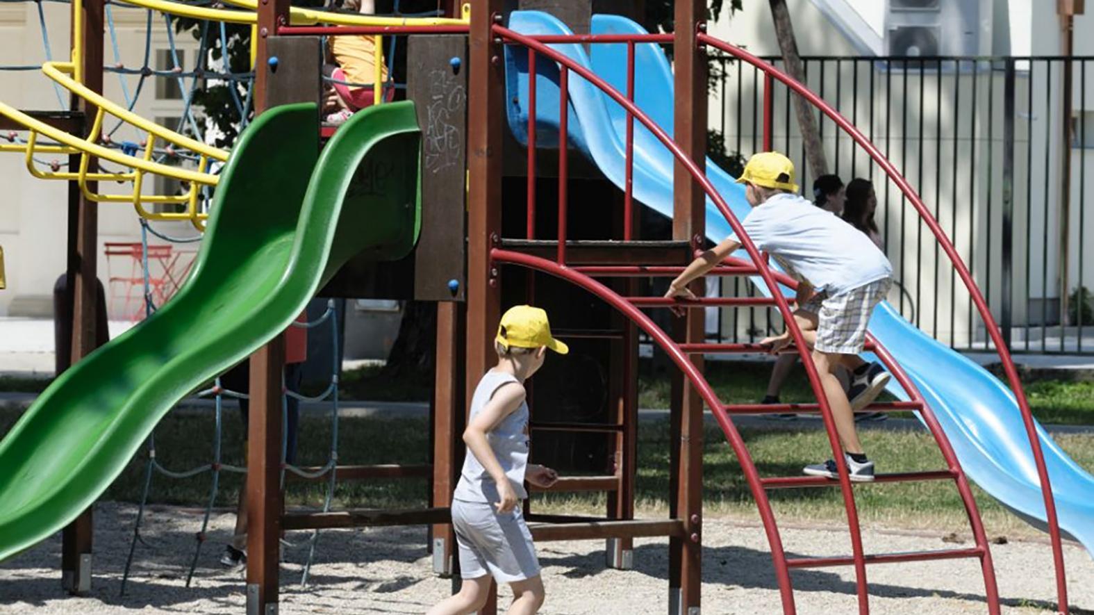 Na Podbrezinách v L. Mikuláši pribudne moderné inkluzívne ihrisko